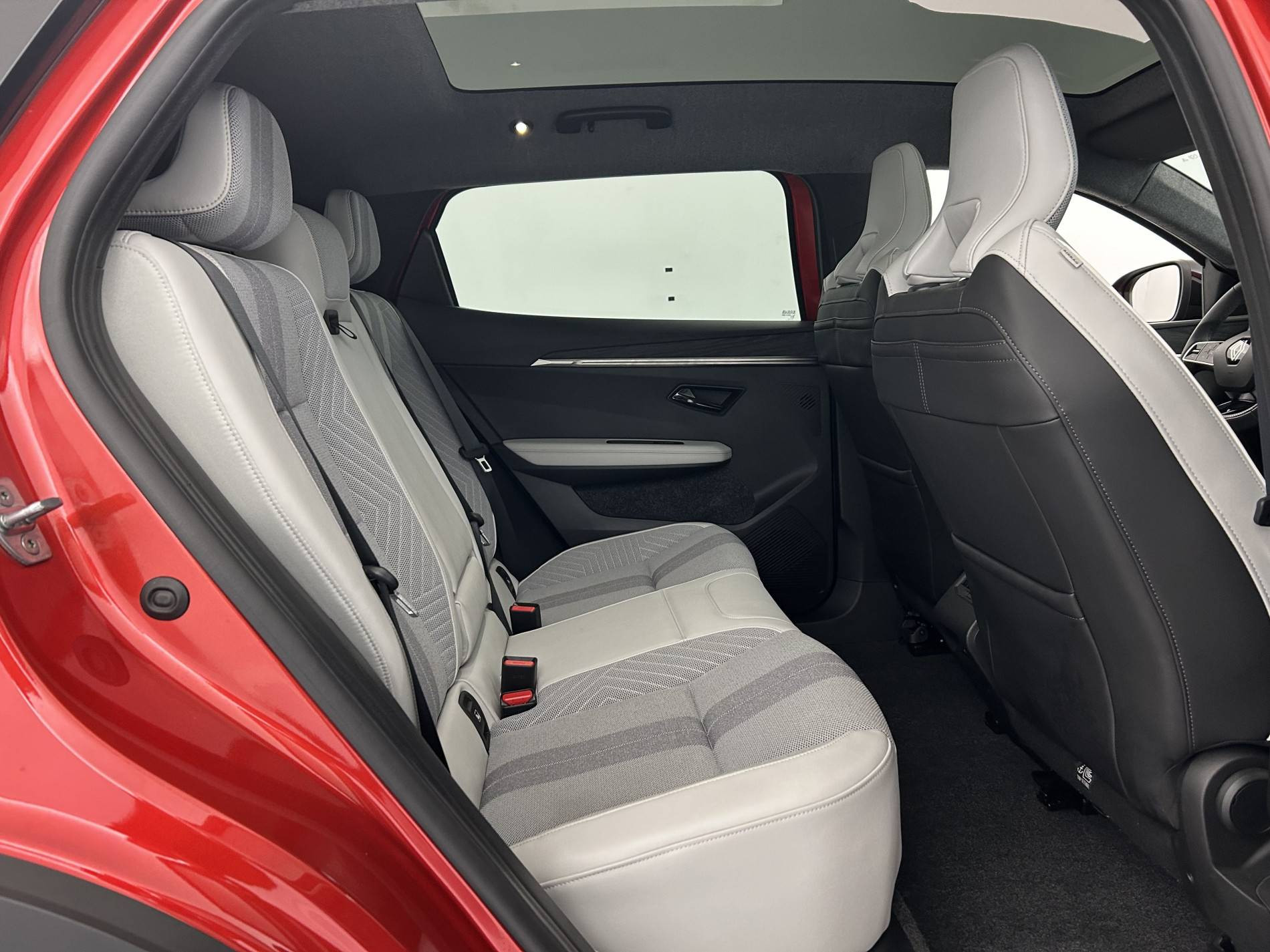 Vente en ligne Renault Scenic E-Tech Scenic E-Tech électrique 220 ch grande autonomie au prix de 37 990 €