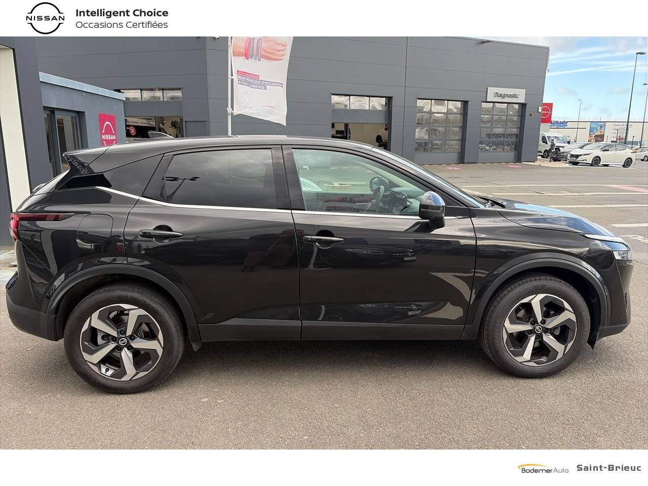 Vente en ligne Nissan Qashqai Qashqai 1.3 DIG-T 140 au prix de 20 990 €
