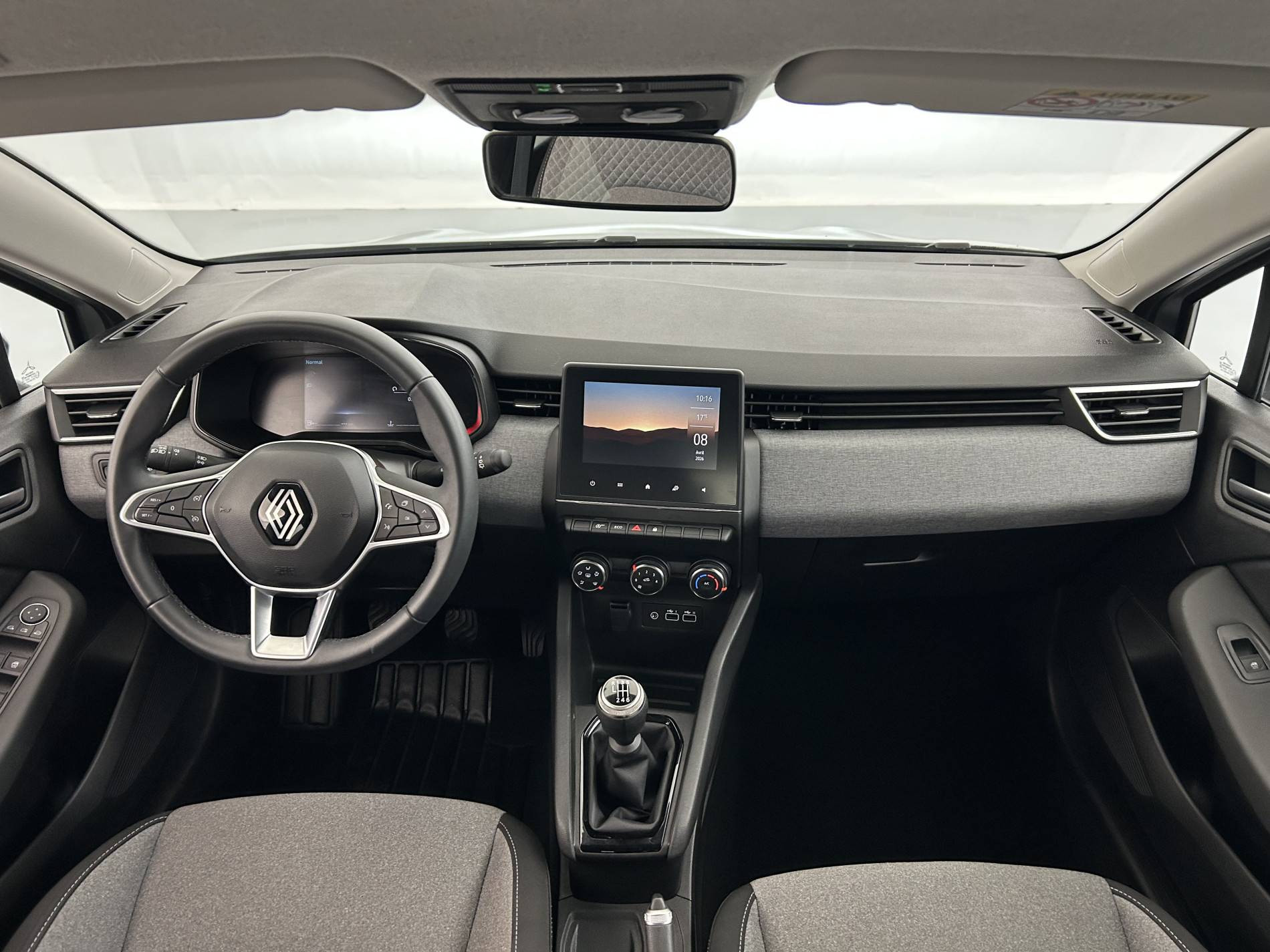 Vente en ligne Renault Clio 5 Clio TCe 90 au prix de 15 490 €