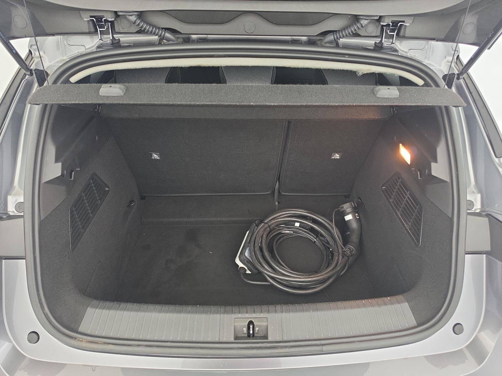 Vente en ligne Renault Megane E-Tech  EV60 220 ch super charge au prix de 23 990 €