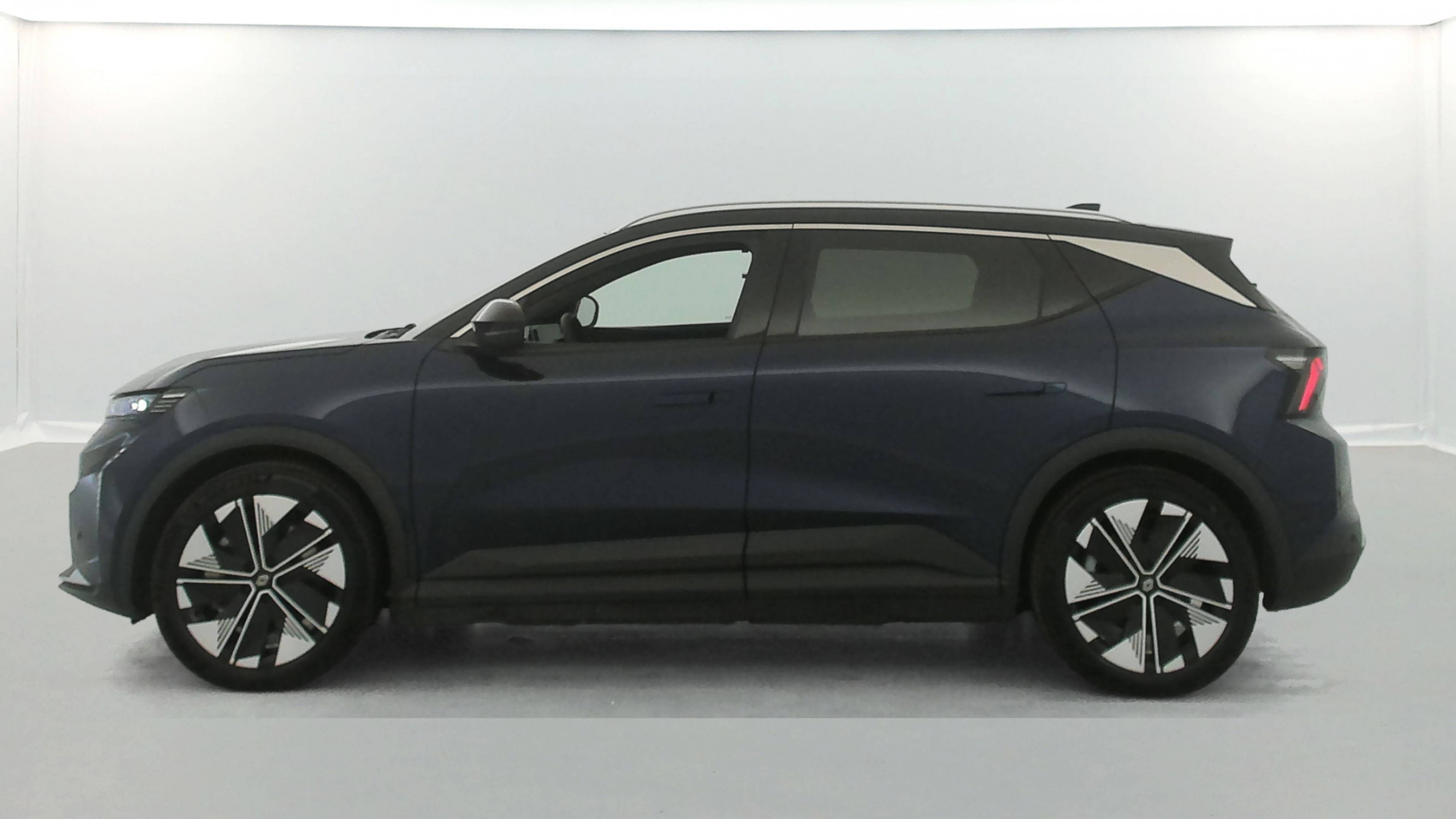 Vente en ligne Renault Scenic E-Tech Scenic E-Tech électrique 220 ch grande autonomie au prix de 37 990 €