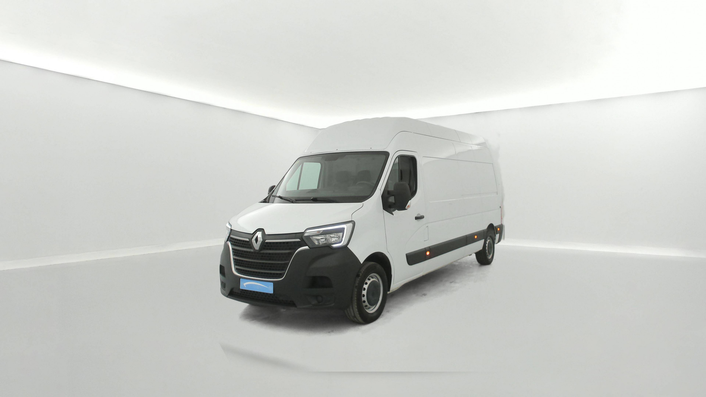 Renault Master Fourgon MASTER FGN TRAC F3500 L3H3 BLUE DCI 135 occasion de 2024 en vente à Brest