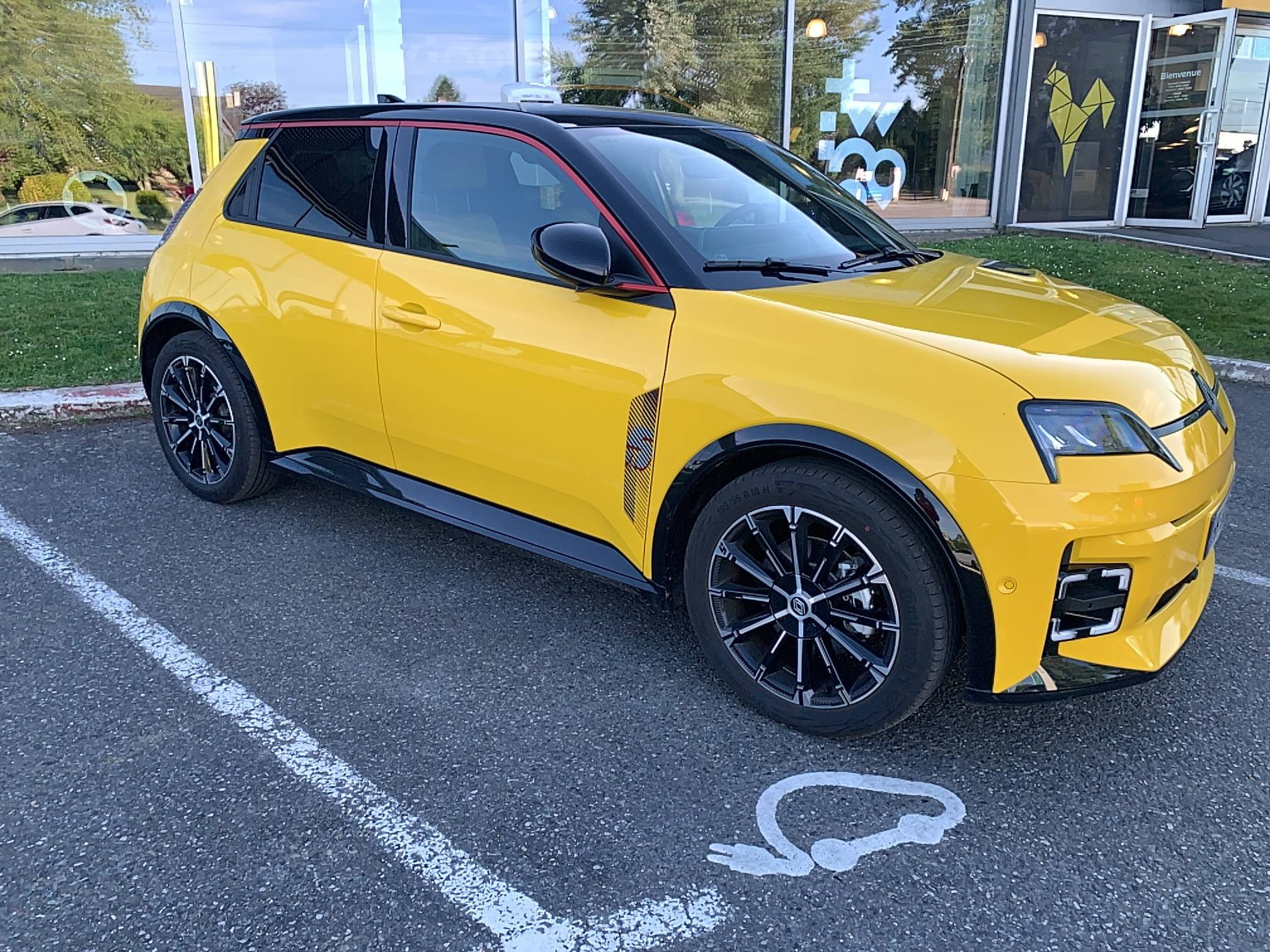 Vente en ligne Renault R5 E-Tech  150 ch autonomie confort au prix de 36 940 €