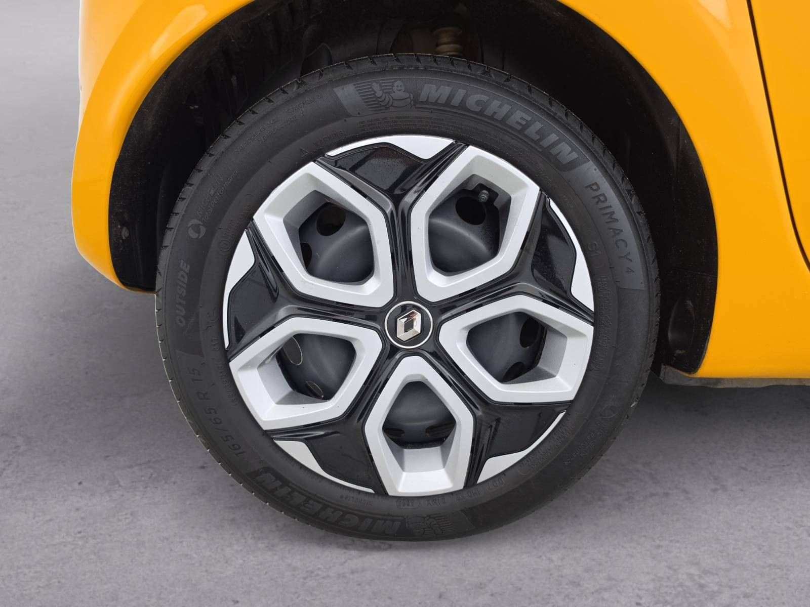Vente en ligne Renault Twingo 3  SCe 65 au prix de 12 590 €