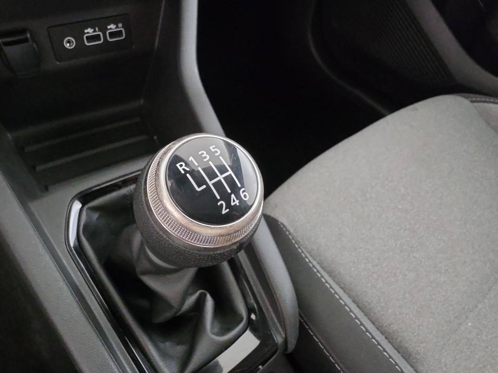 Vente en ligne Renault Clio 5 Clio TCe 90 au prix de 14 690 €