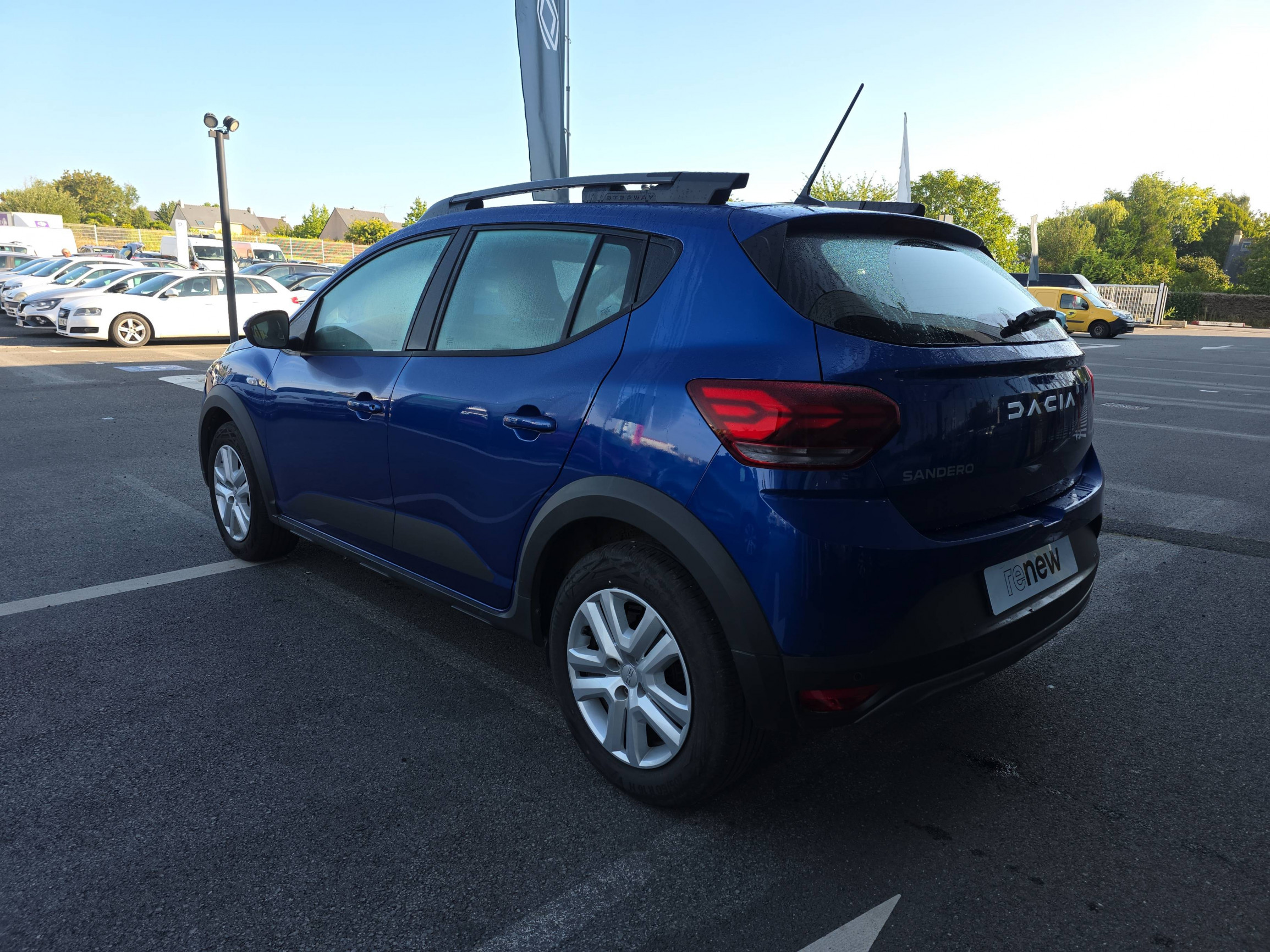 Vente en ligne Dacia Sandero  ECO-G 100 au prix de 15 490 €