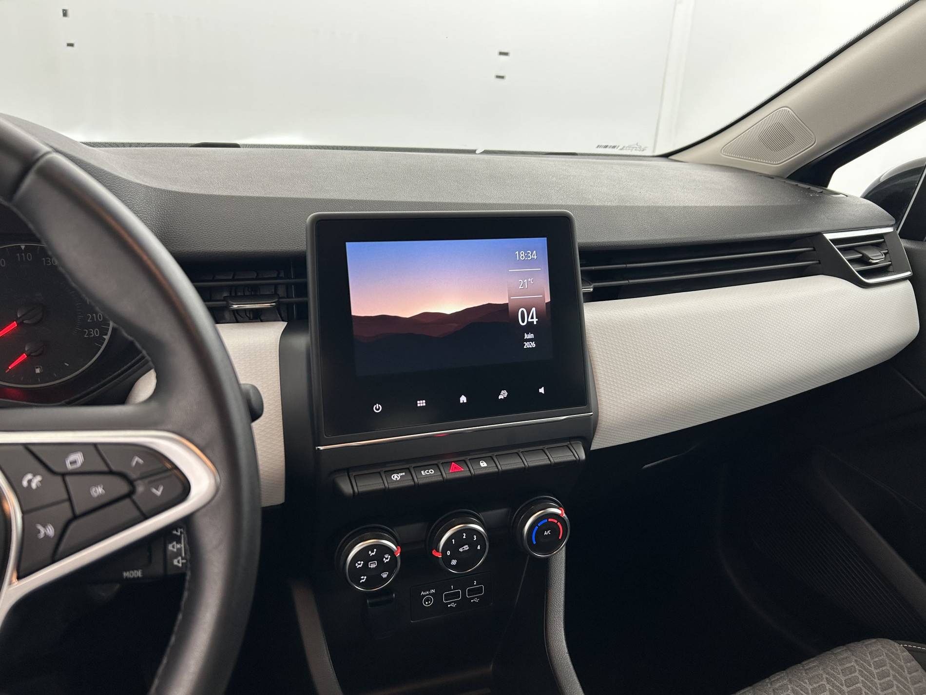 Vente en ligne Renault Clio 5 Clio TCe 90 au prix de 14 230 €