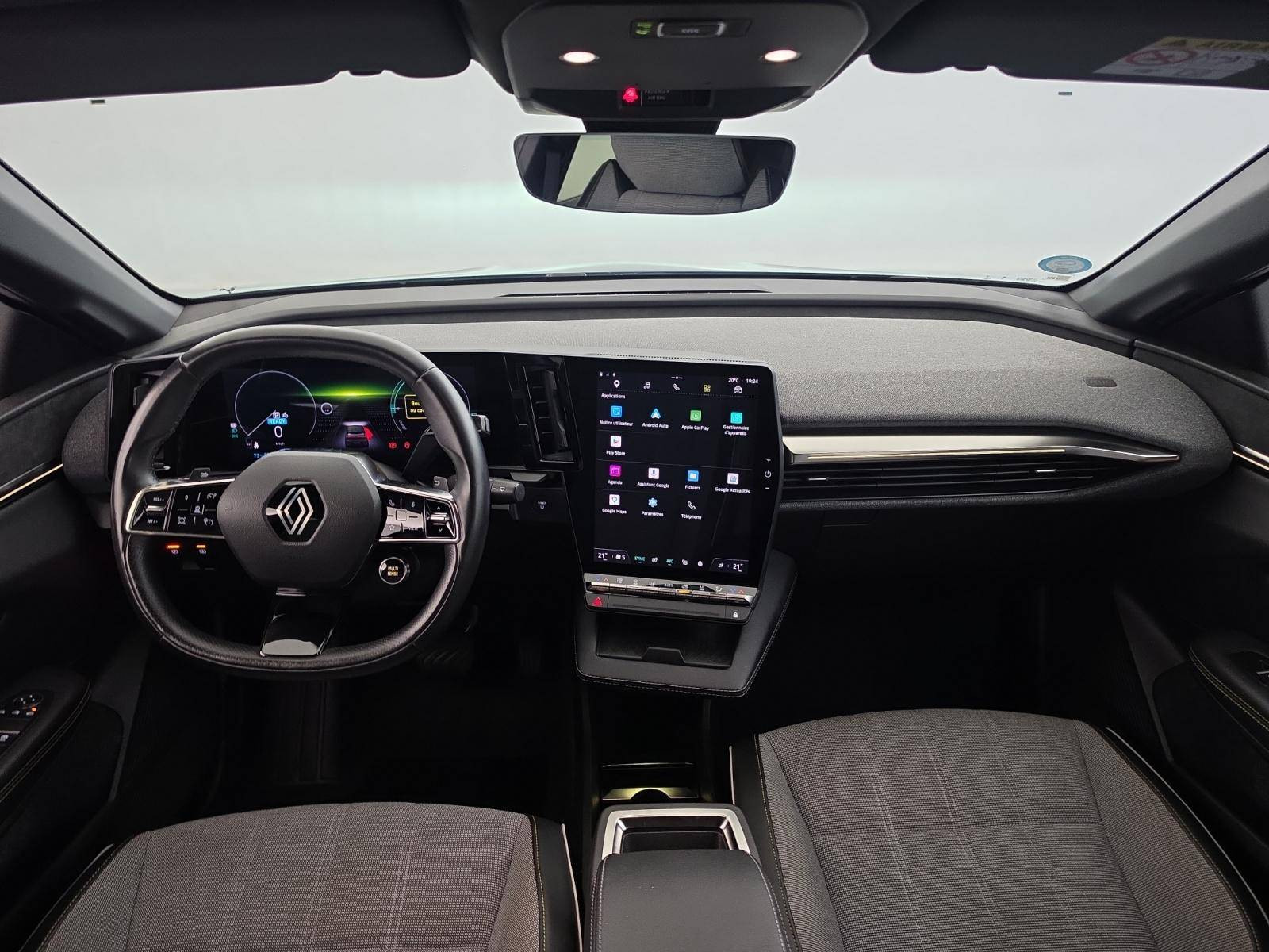 Vente en ligne Renault Megane E-Tech  EV60 220 ch super charge au prix de 25 900 €