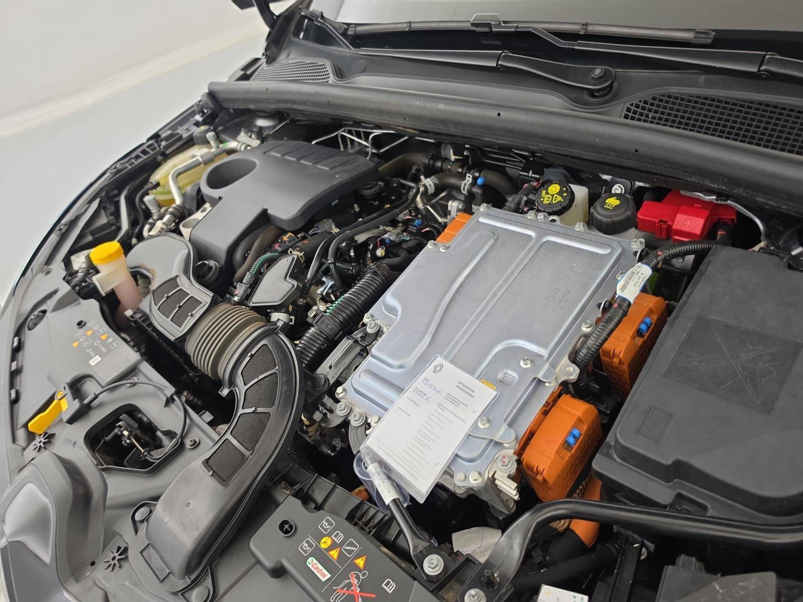 Vente en ligne Renault Clio 5 Clio E-Tech full hybrid 145 au prix de 17 590 €