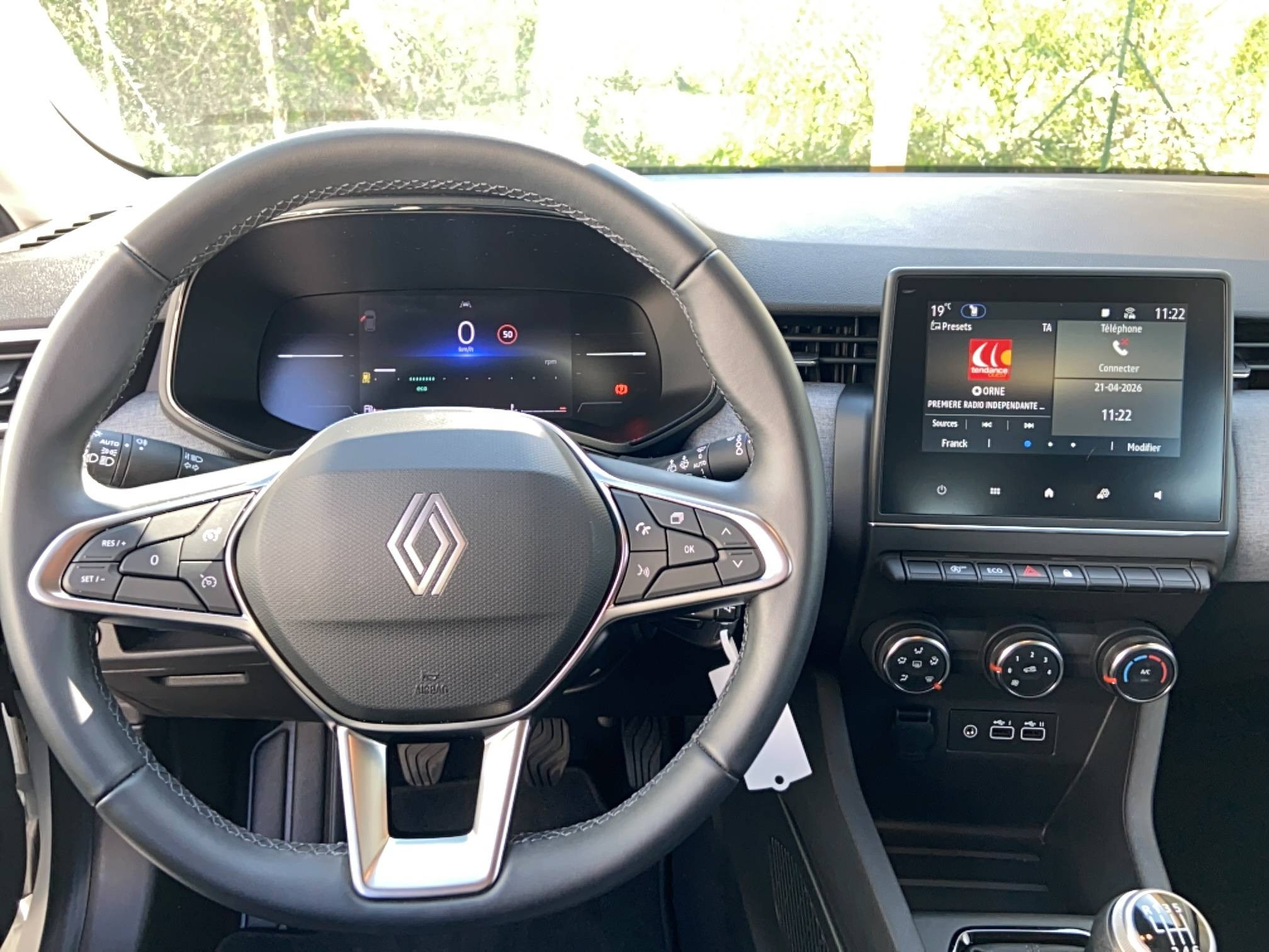 Vente en ligne Renault Clio 5 Clio Eco-G 100 ch GSR2 au prix de 16 290 €