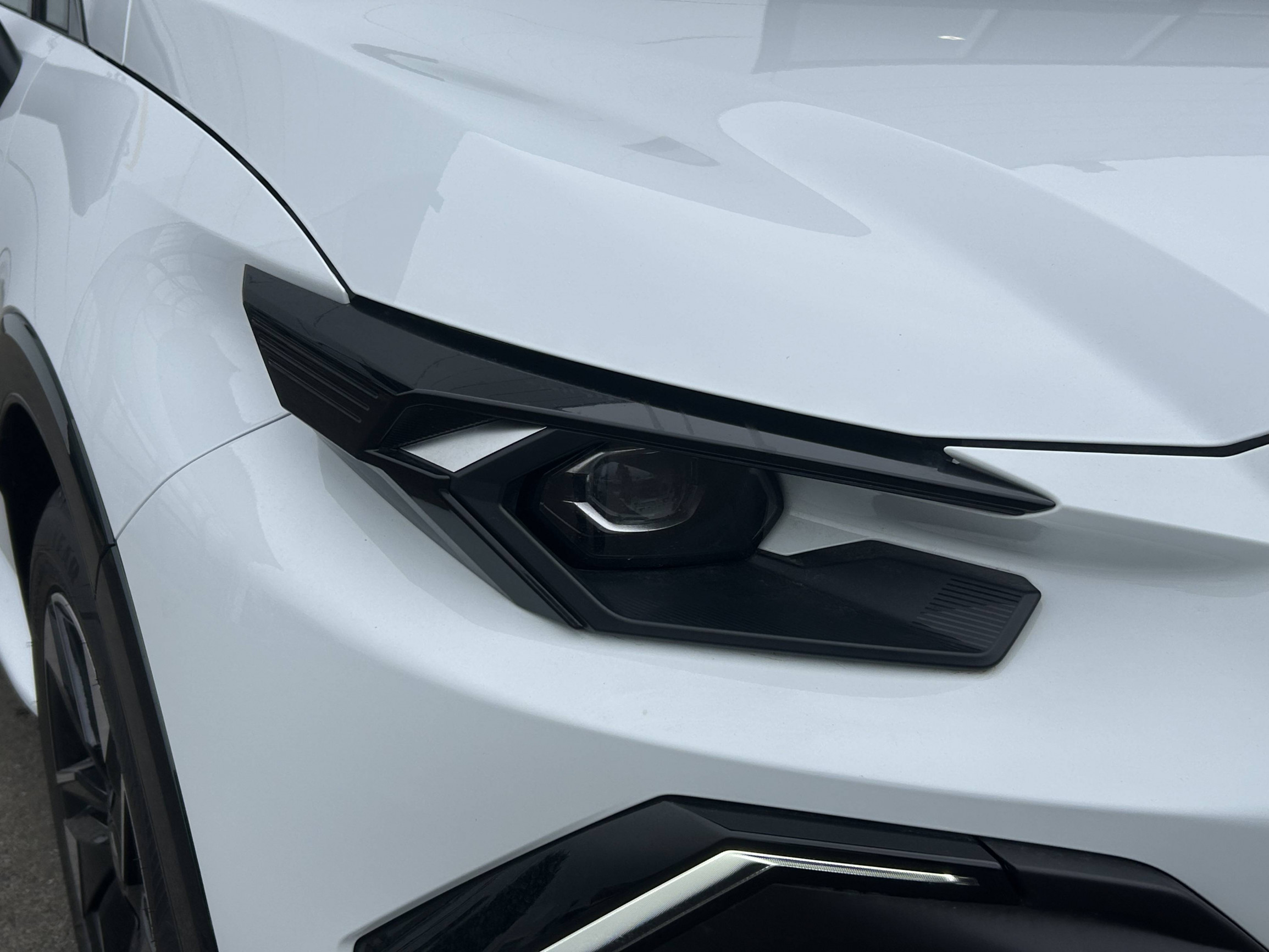 Vente en ligne Renault Clio 6 Clio E-Tech full hybrid 160 ch au prix de 25 780 €