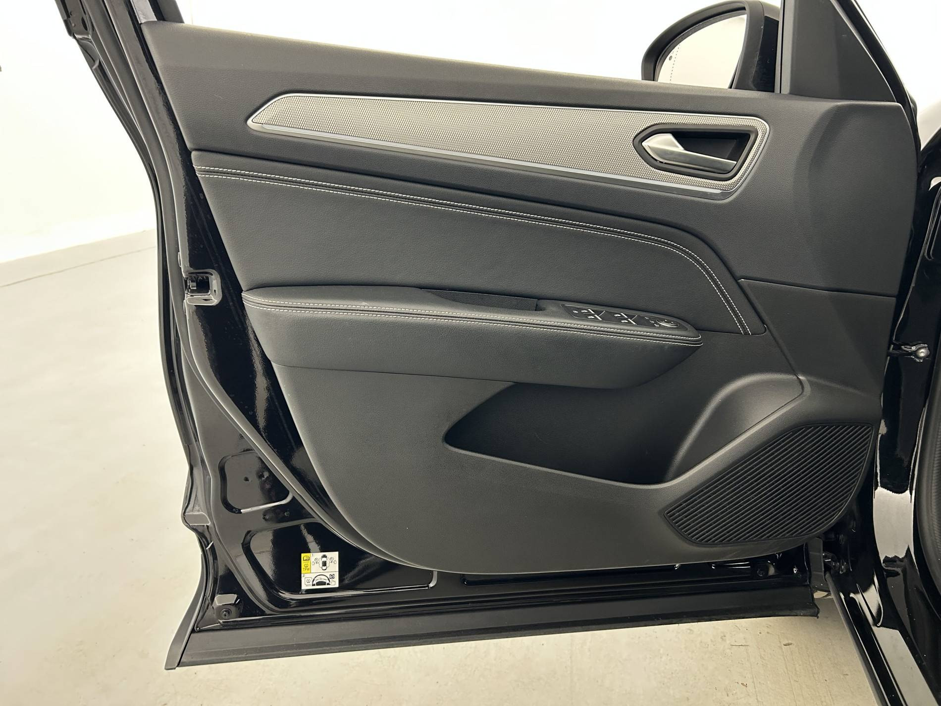 Vente en ligne Renault Arkana  E-Tech 145 - 21B au prix de 19 315 €