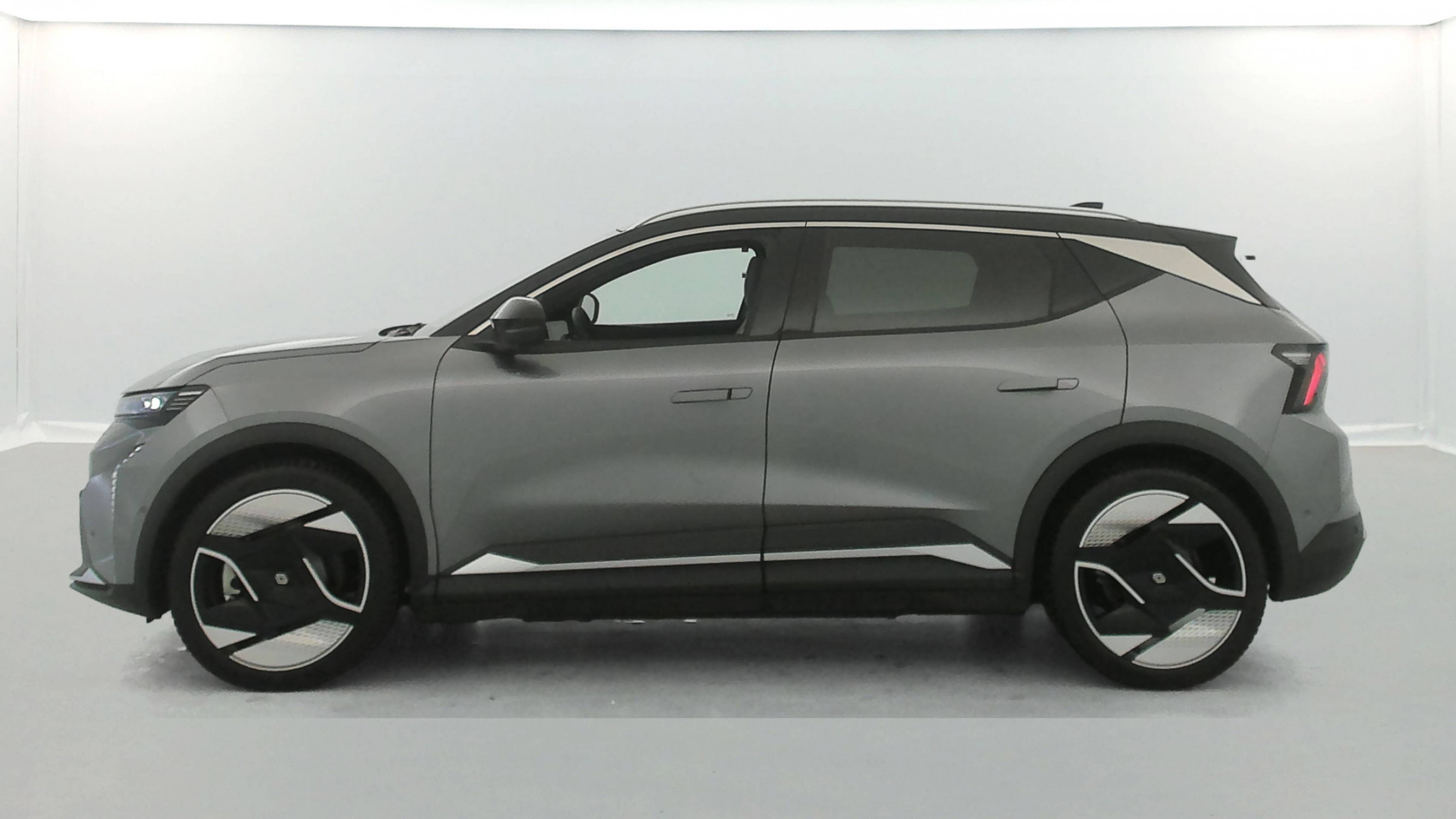 Vente en ligne Renault Scenic E-Tech Scenic E-Tech électrique 220 ch grande autonomie au prix de 40 990 €