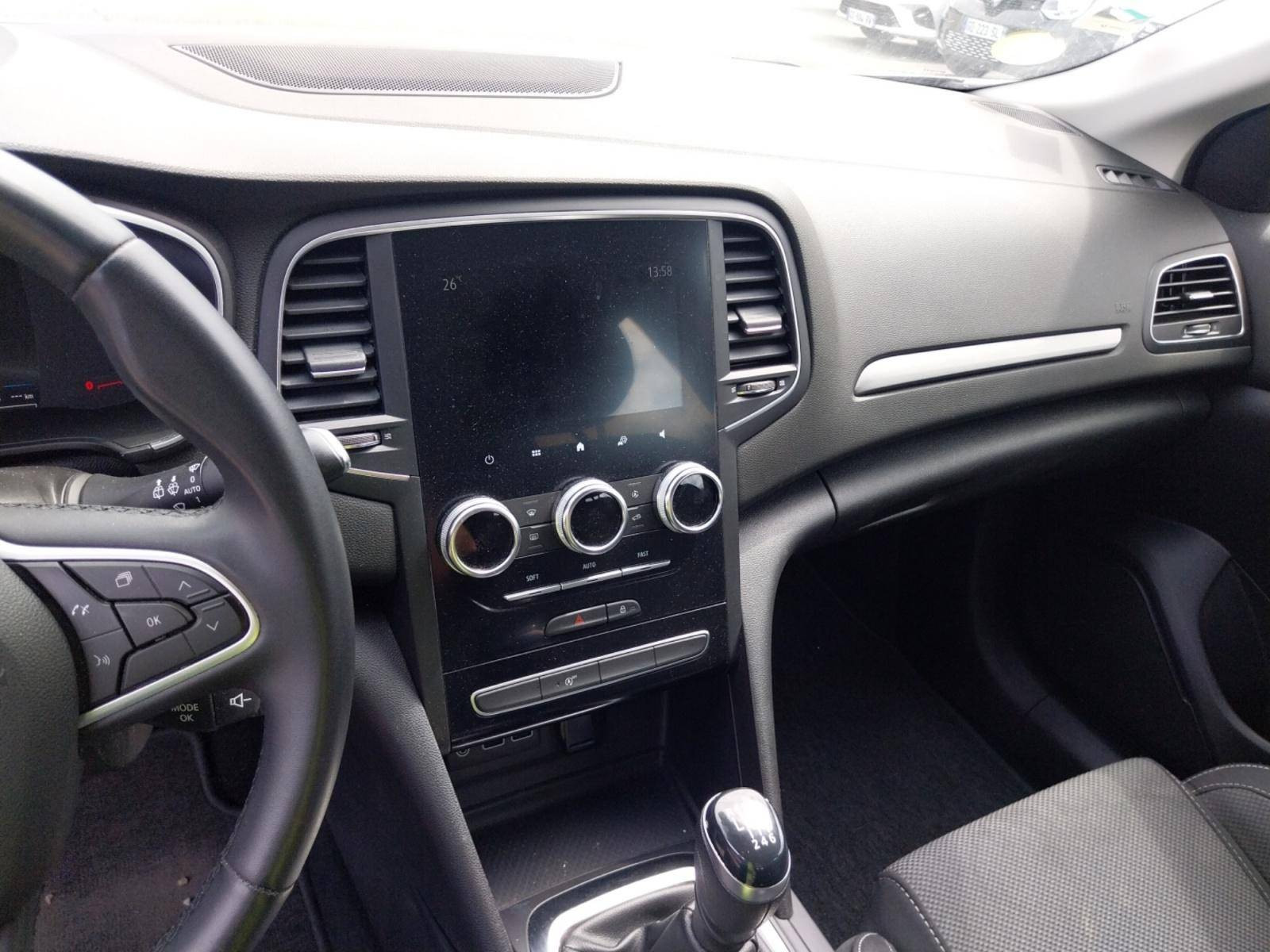 Vente en ligne Renault Megane 4 Estate  Blue dCi 115 au prix de 13 990 €