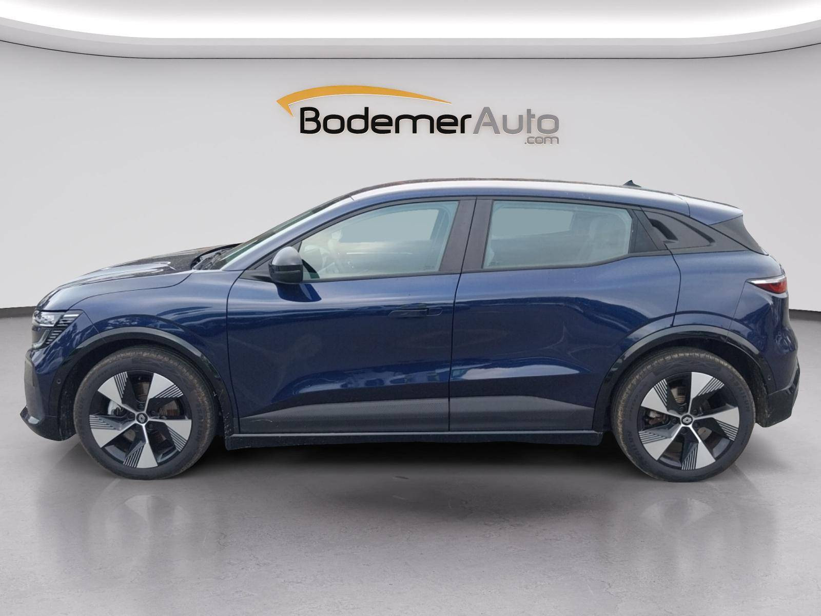 Vente en ligne Renault Megane E-Tech  EV40 130ch standard charge au prix de 21 900 €