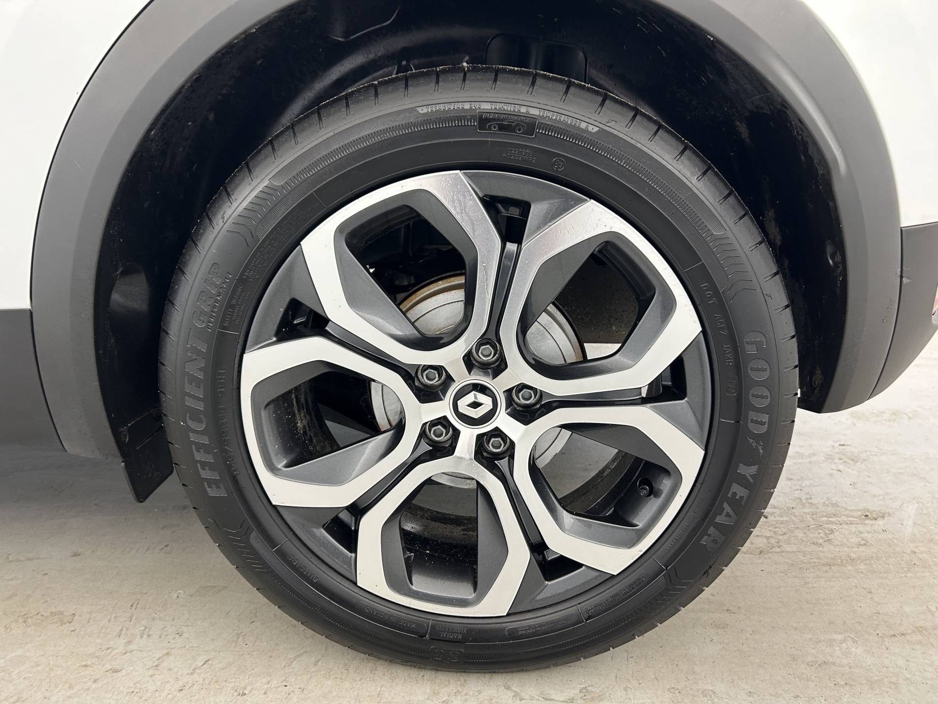 Vente en ligne Renault Captur  mild hybrid 160 EDC au prix de 19 990 €