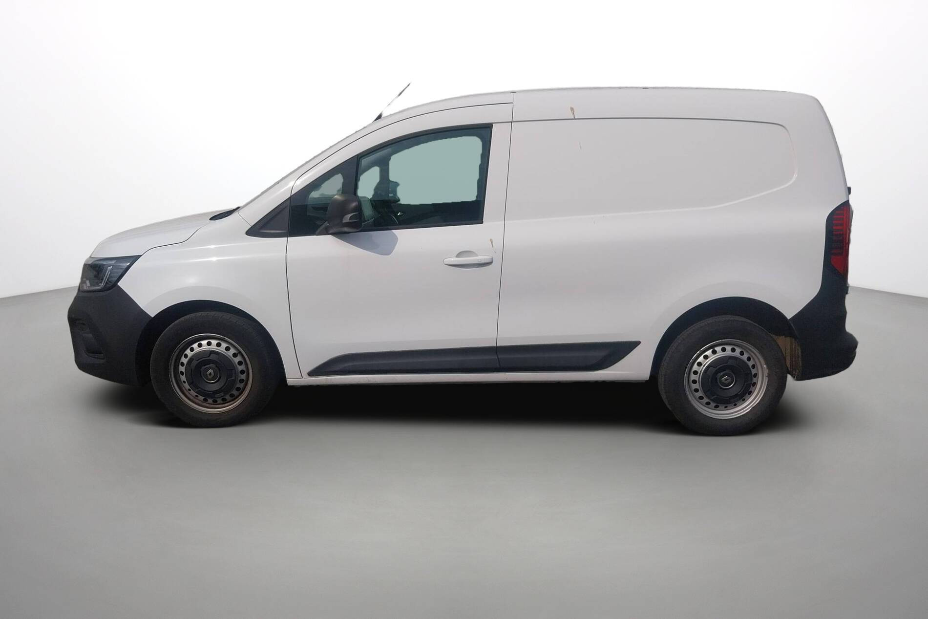 Vente en ligne Renault Kangoo Van  BLUE DCI 95 au prix de 15 960 €