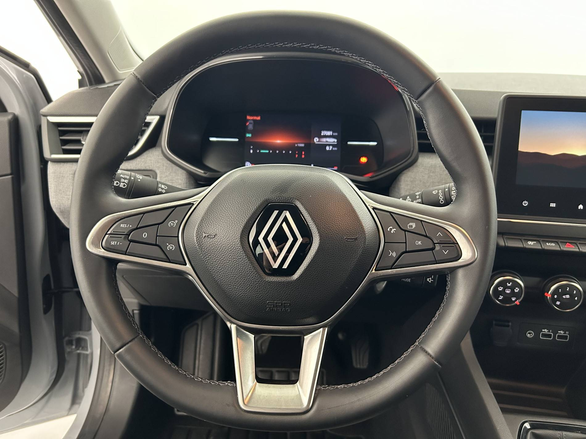 Vente en ligne Renault Clio 5 Clio TCe 90 au prix de 14 990 €