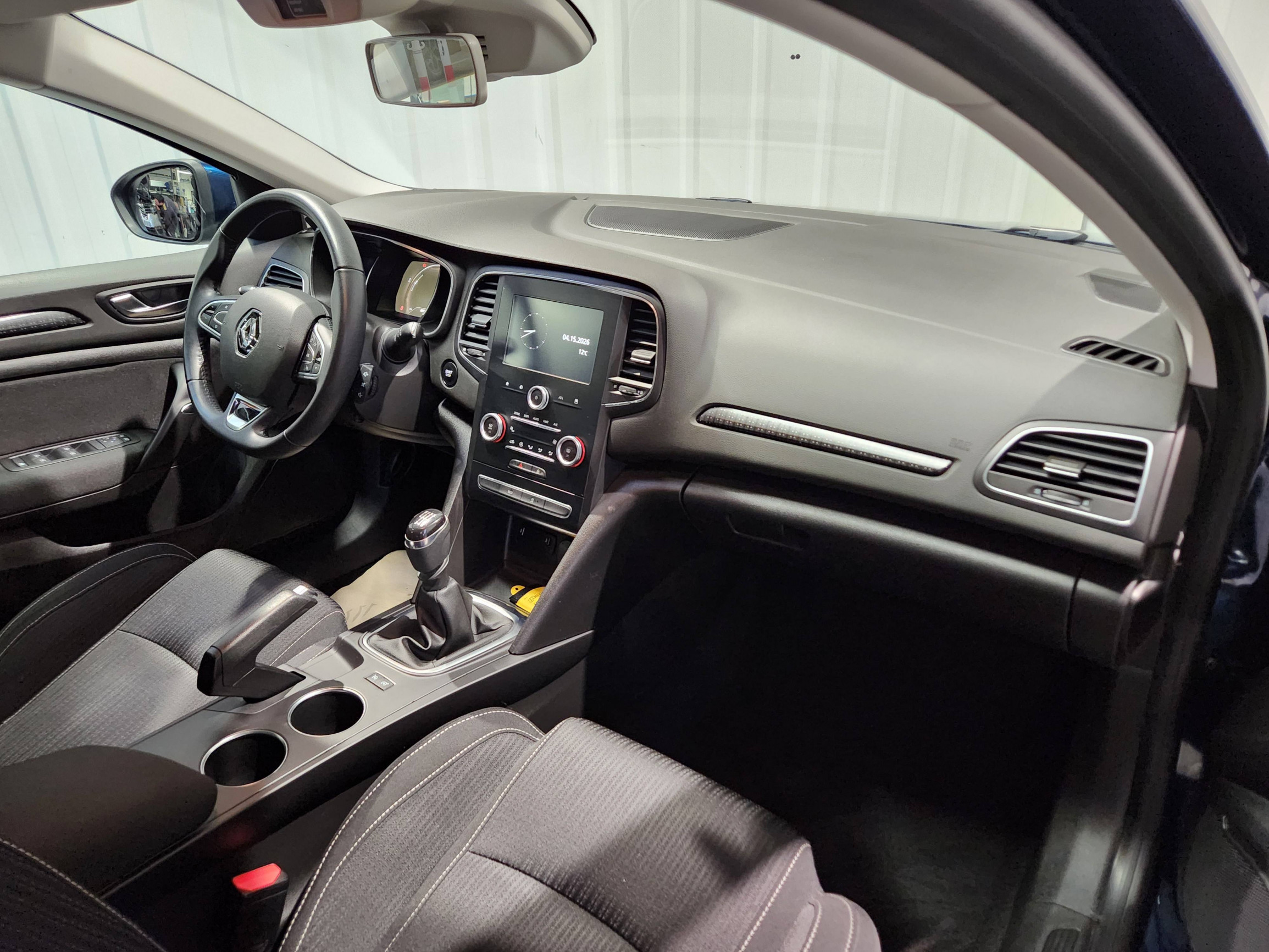 Vente en ligne Renault Megane 4 Mégane IV Berline dCi 90 Energy au prix de 13 890 €