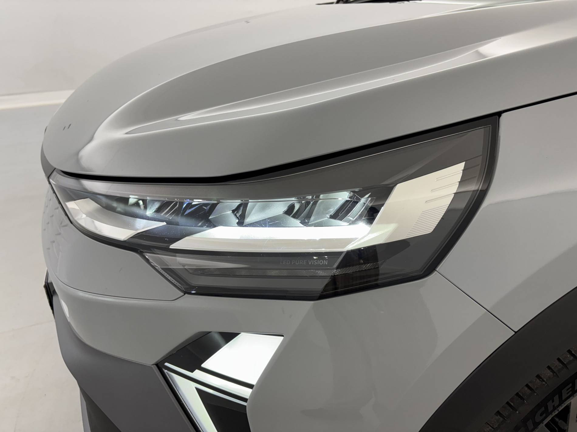 Vente en ligne Renault Symbioz  E-Tech full hybrid 145 au prix de 27 990 €