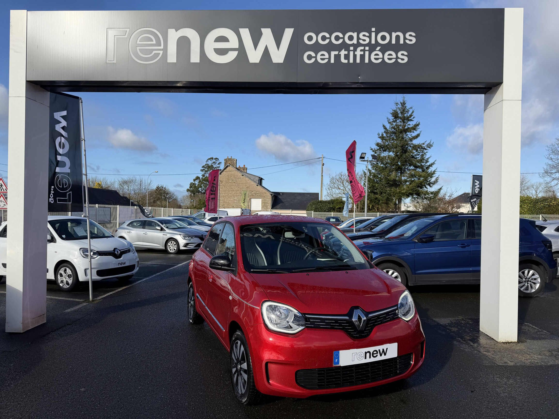 Renault Twingo Electrique Twingo III E-Tech occasion de 2023 en vente à Lannion