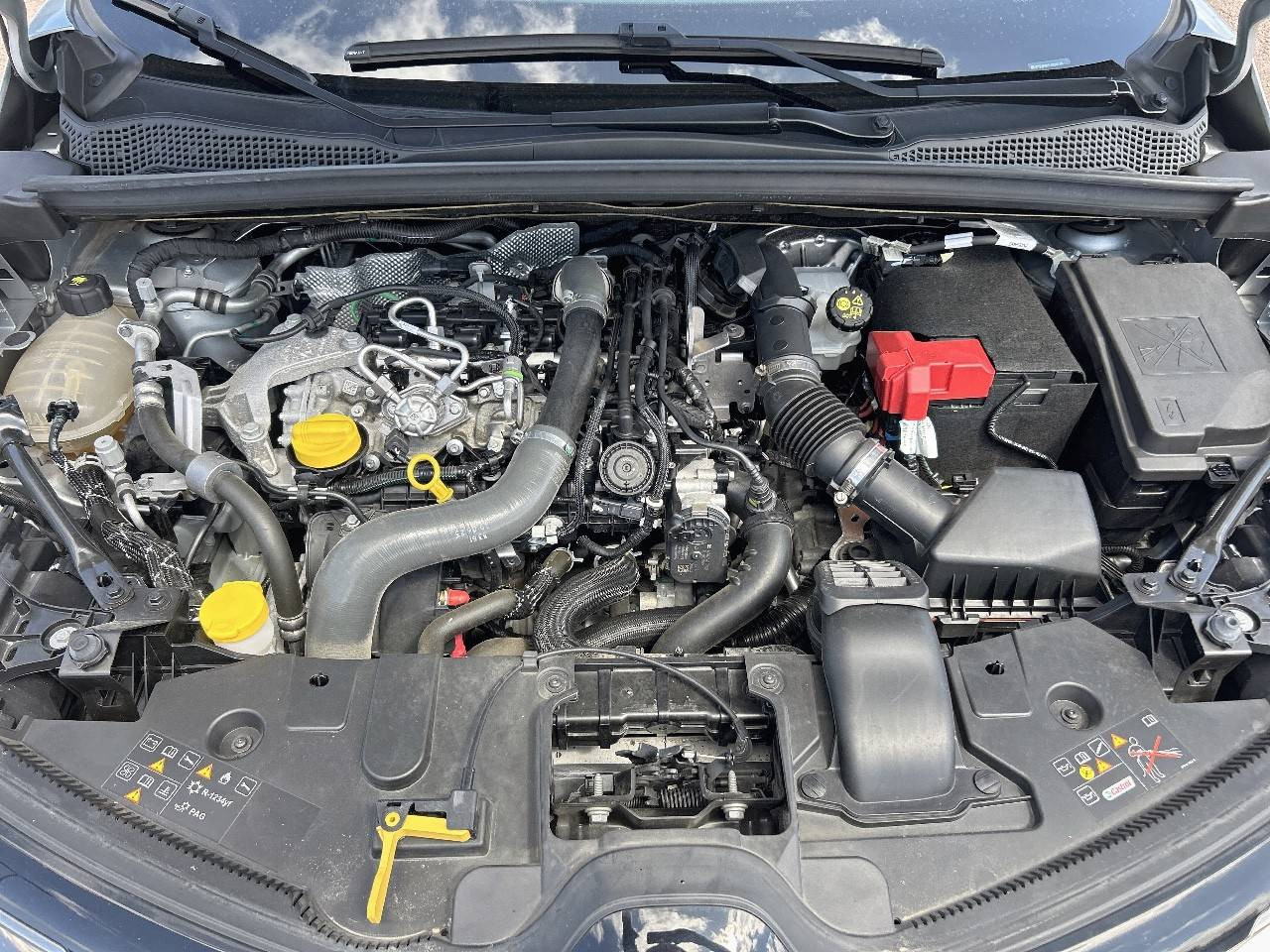 Vente en ligne Renault Captur  mild hybrid 160 EDC au prix de 18 490 €