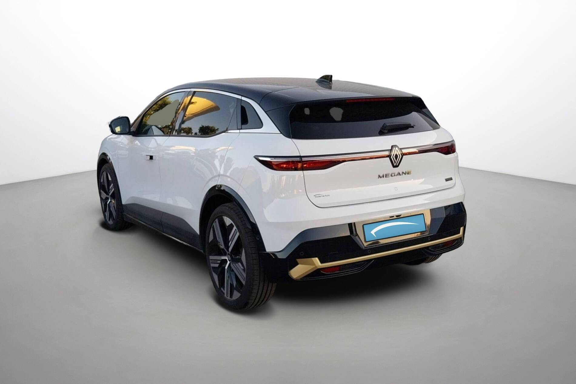 Vente en ligne Renault Megane E-Tech  EV60 220 ch super charge au prix de 26 990 €