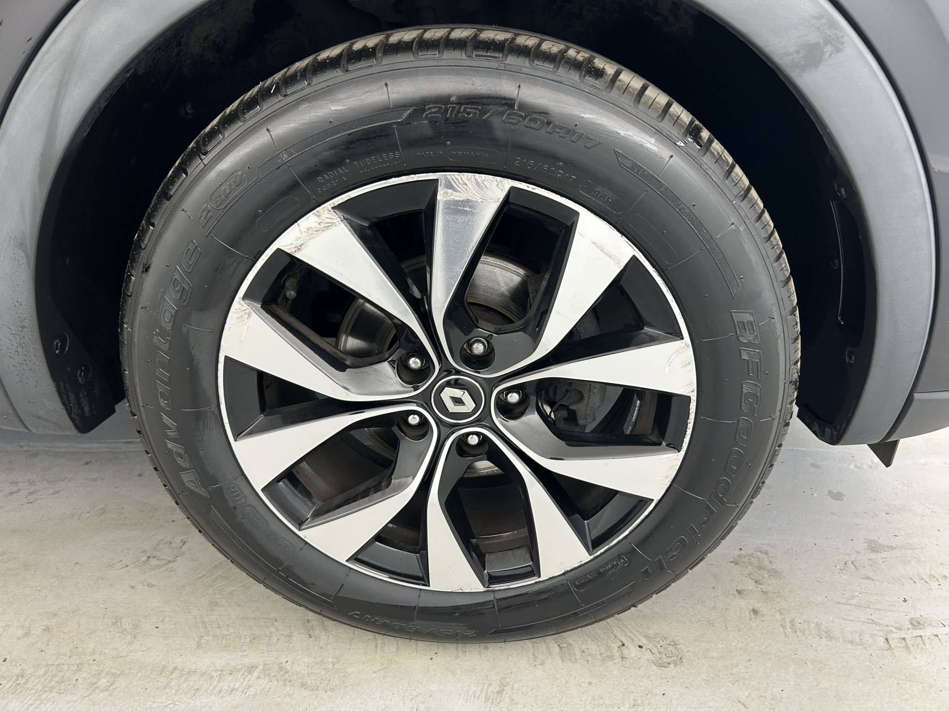 Vente en ligne Renault Arkana  mild hybrid 140 EDC FAP - 22 au prix de 19 990 €