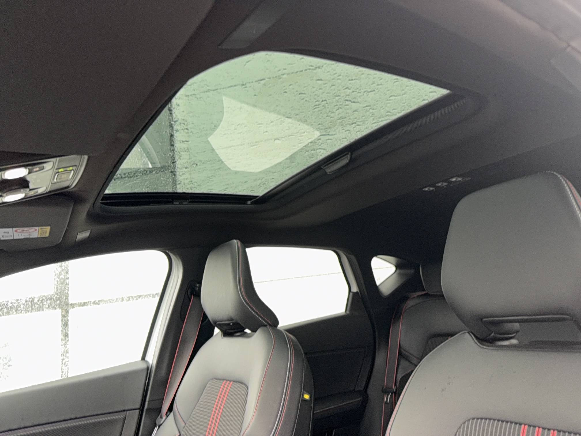 Vente en ligne Renault Captur  TCe 140 EDC - 21B au prix de 19 590 €