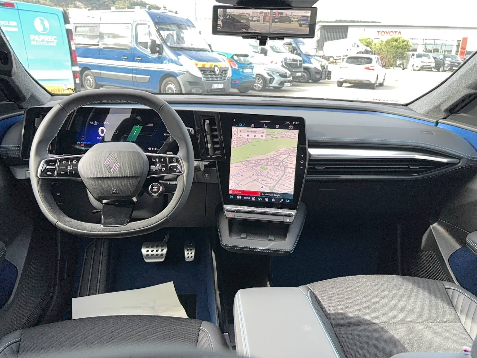 Vente en ligne Renault Scenic E-Tech Scenic E-Tech électrique 220 ch grande autonomie au prix de 48 900 €