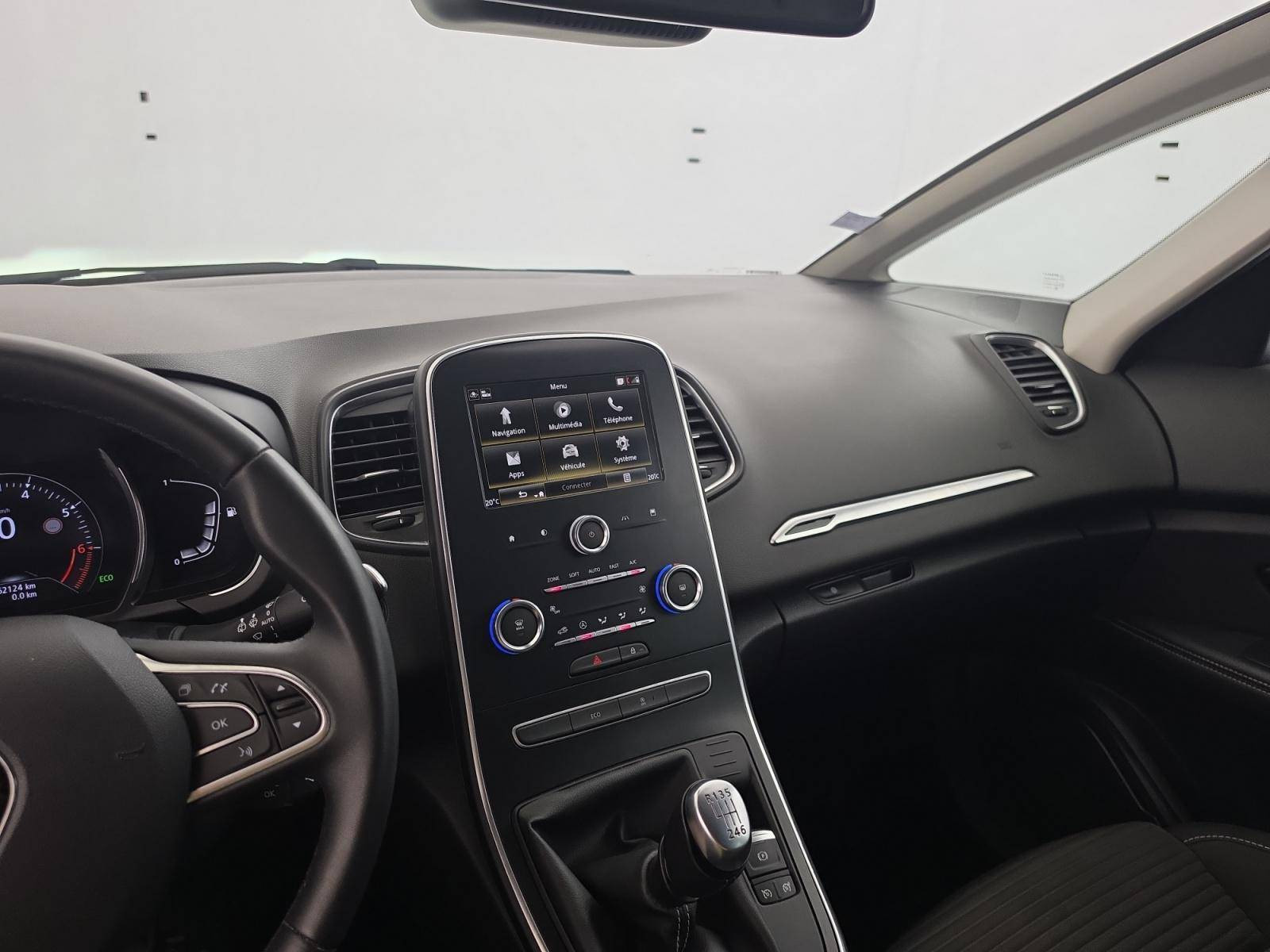Vente en ligne Renault Scenic 4 Scenic TCe 140 au prix de 18 790 €