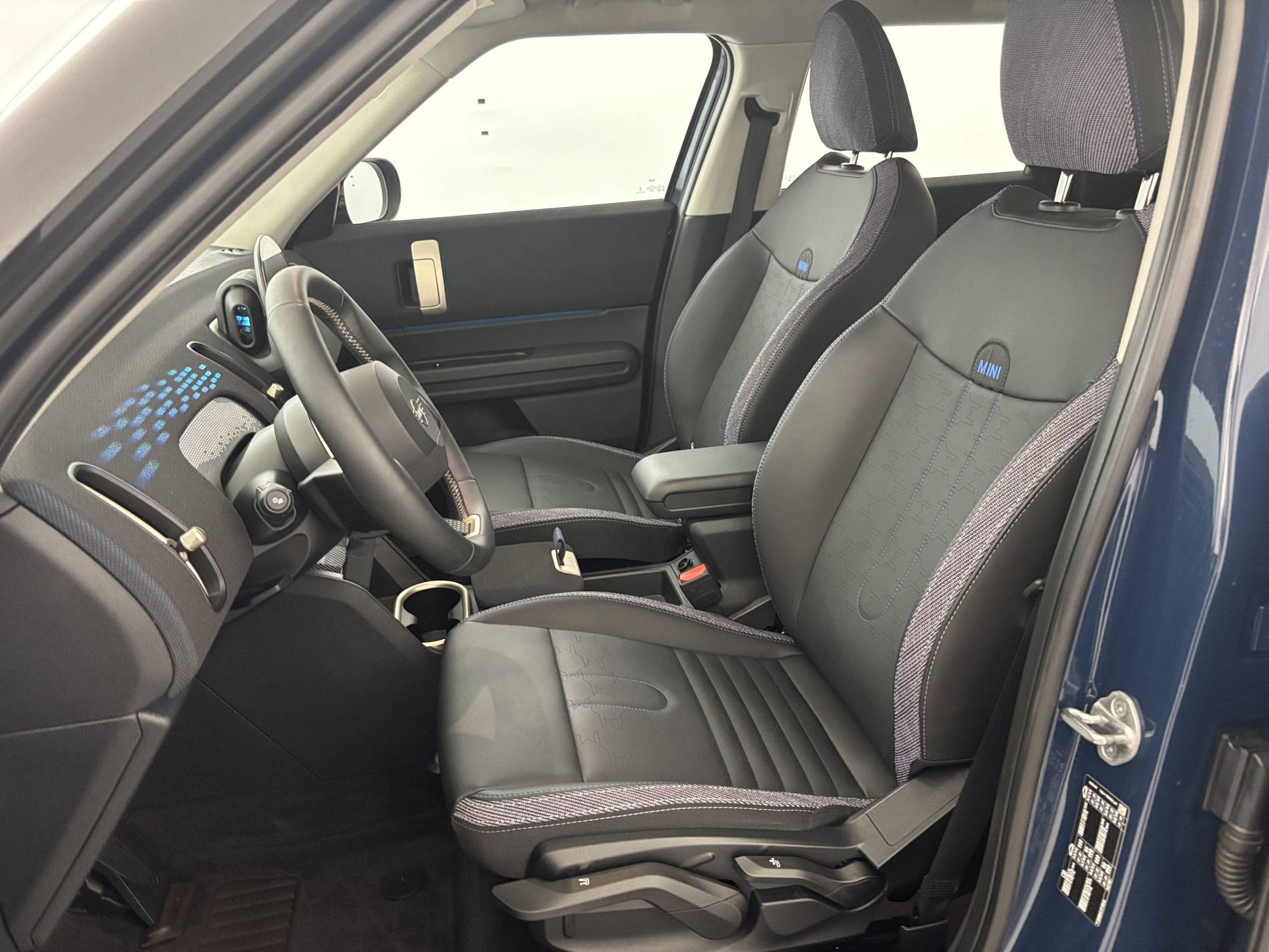 Vente en ligne Mini Countryman Countryman C au prix de 38 990 €
