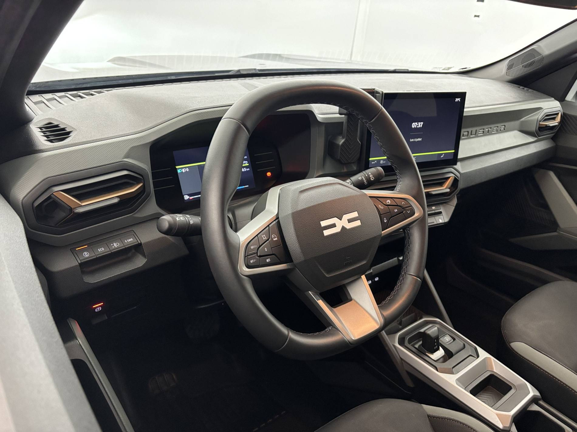 Vente en ligne Dacia Duster  Hybrid 140 au prix de 24 590 €