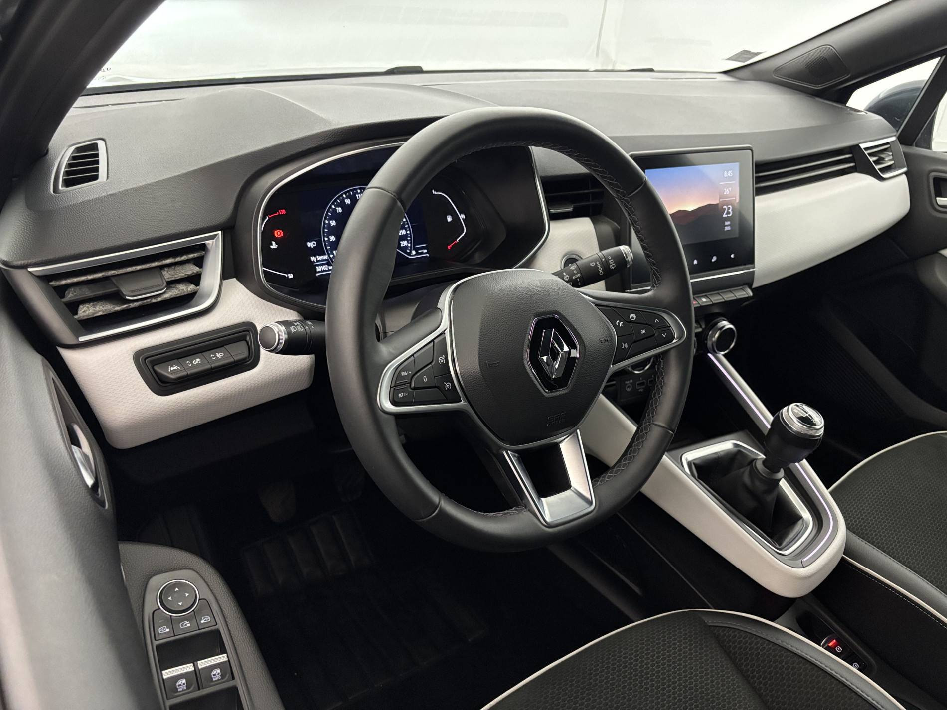 Vente en ligne Renault Clio 5 Clio TCe 90 - 21 au prix de 13 890 €