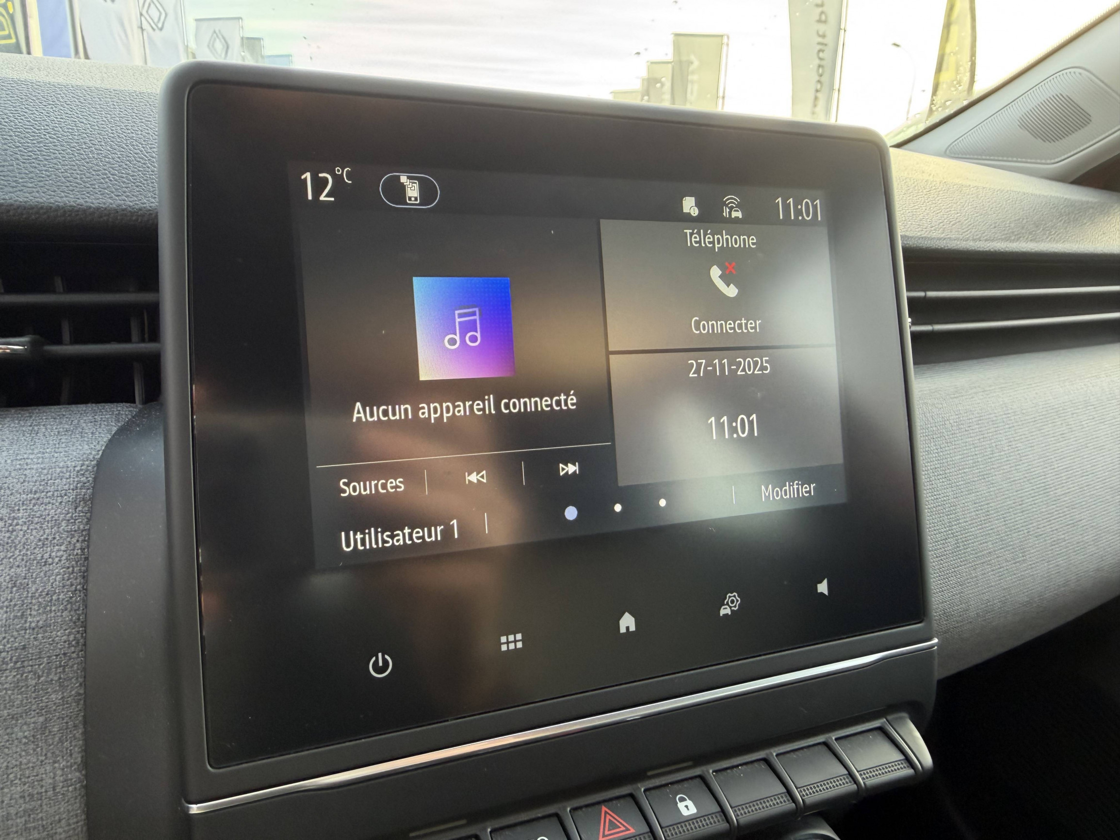 Vente en ligne Renault Clio 5 Clio E-Tech full hybrid 145 ch GSR2 au prix de 20 290 €