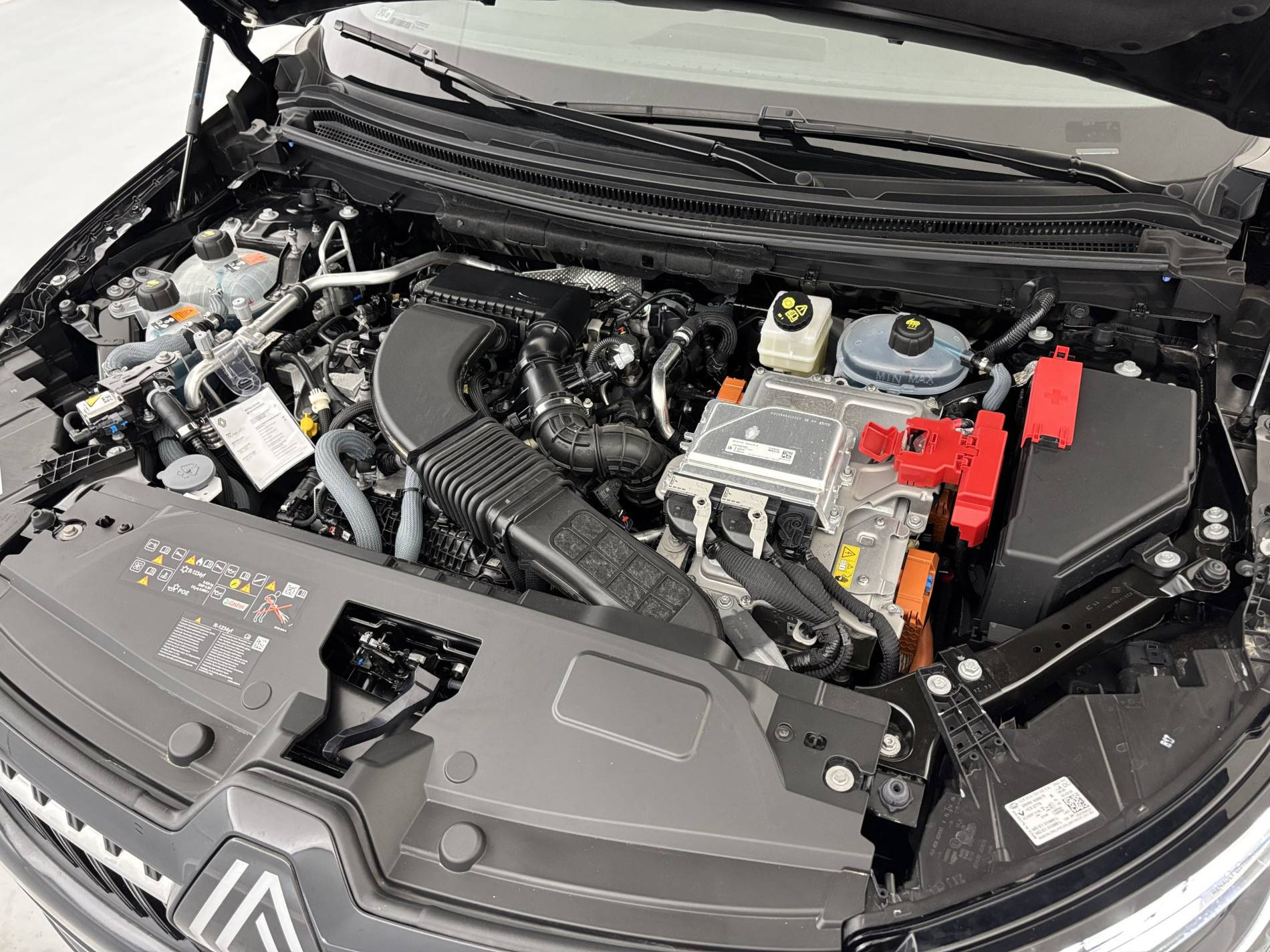 Vente en ligne Renault Espace Espace E-Tech full hybrid 200 GSR2 au prix de 35 990 €