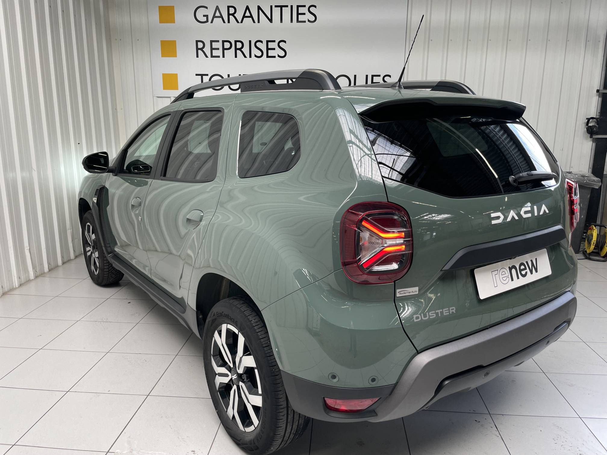 Vente en ligne Dacia Duster  ECO-G 100 4x2 au prix de 17 499 €