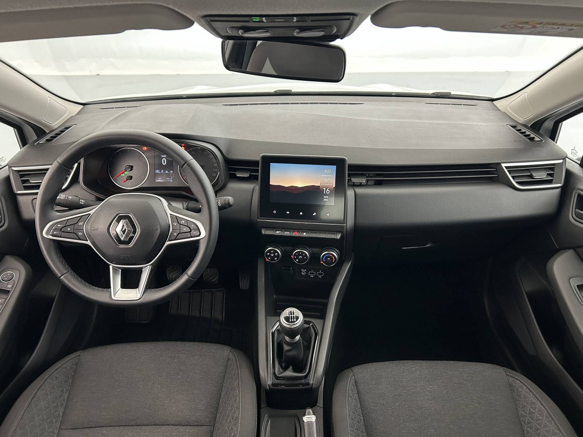 Vente en ligne Renault Clio 5 Clio TCe 90 au prix de 13 990 €