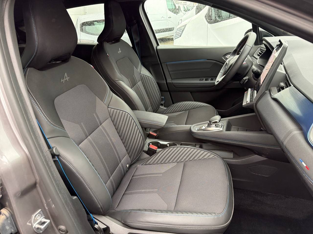 Vente en ligne Renault Captur  E-Tech full hybrid 145 ch au prix de 27 990 €