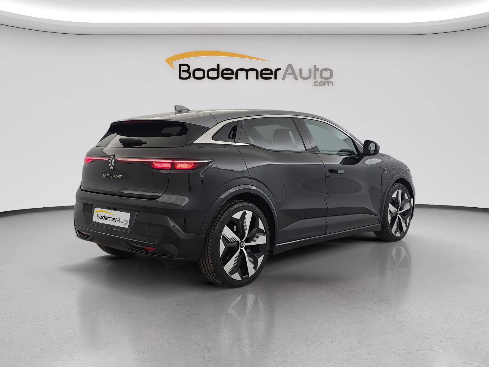 Vente en ligne Renault Megane E-Tech  EV60 220 ch super charge au prix de 25 900 €