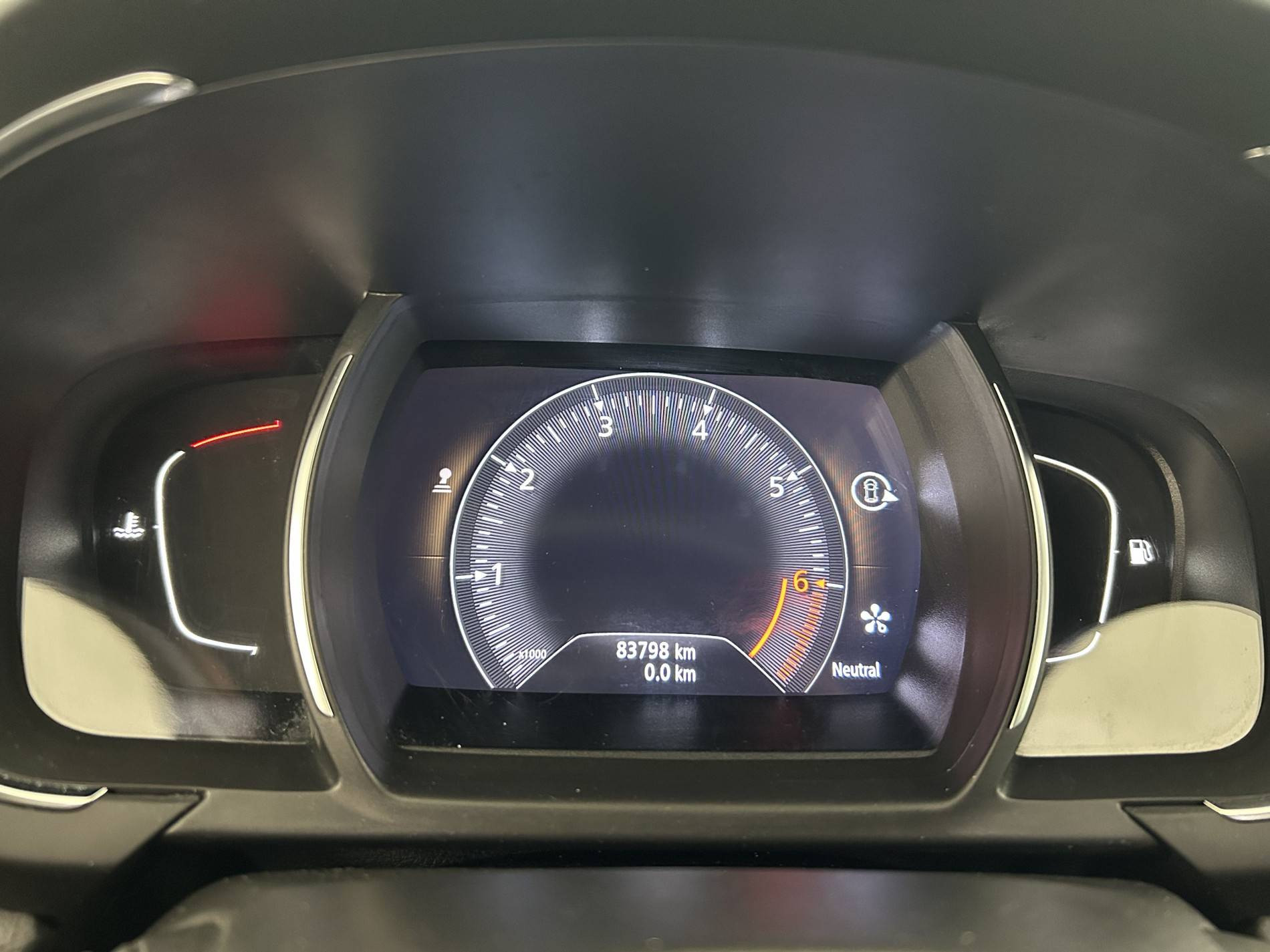 Vente en ligne Renault Scenic 4 Scenic TCe 140 FAP - 21 au prix de 17 490 €