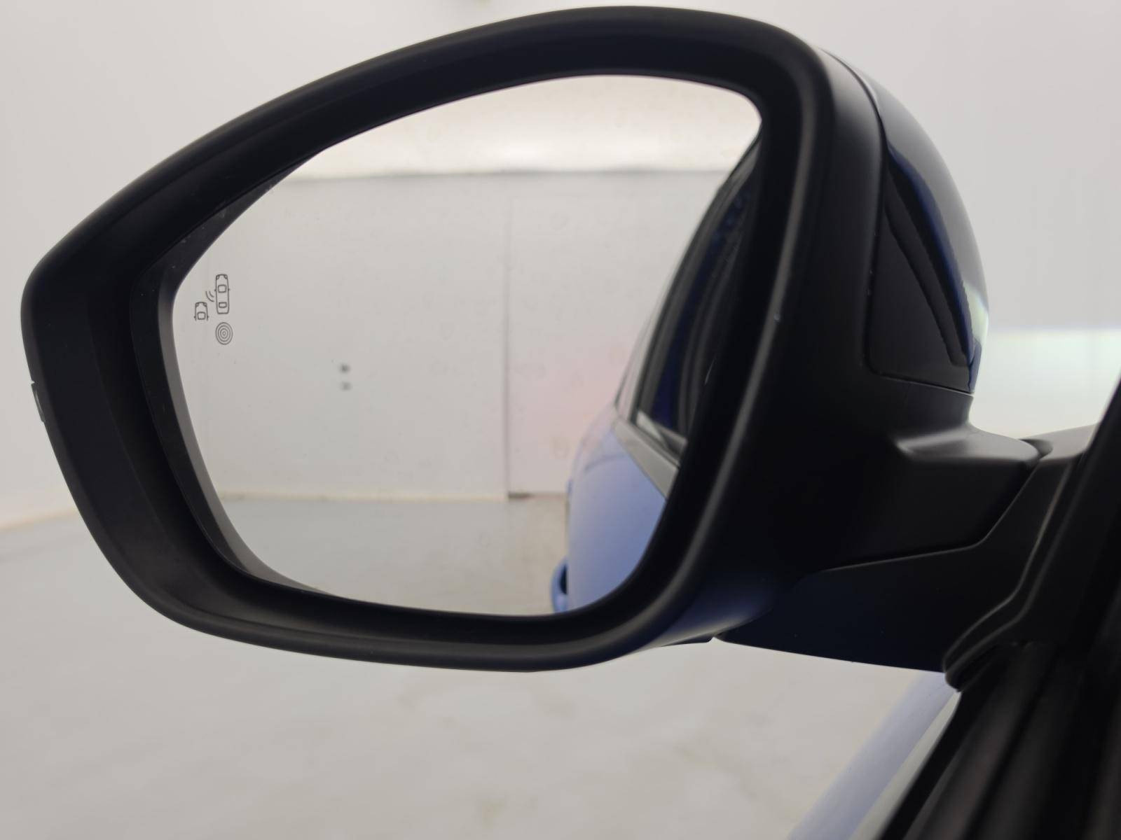 Vente en ligne Peugeot E-208  50 kWh 136ch au prix de 16 490 €