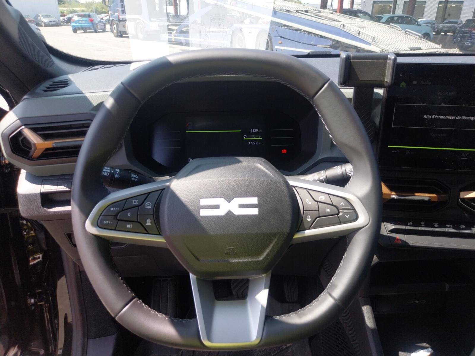 Vente en ligne Dacia Duster  Hybrid 155 au prix de 28 999 €