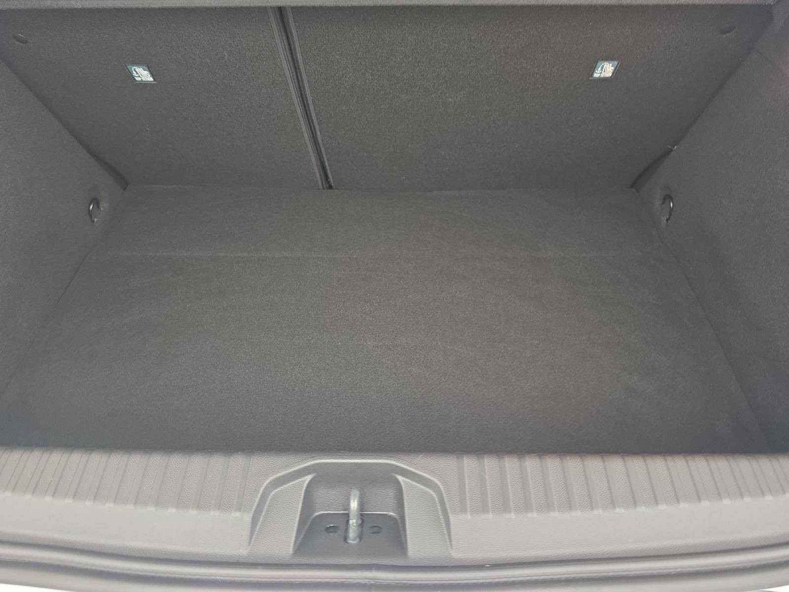 Vente en ligne Renault Clio 5 Clio E-Tech full hybrid 145 ch GSR2 au prix de 19 590 €