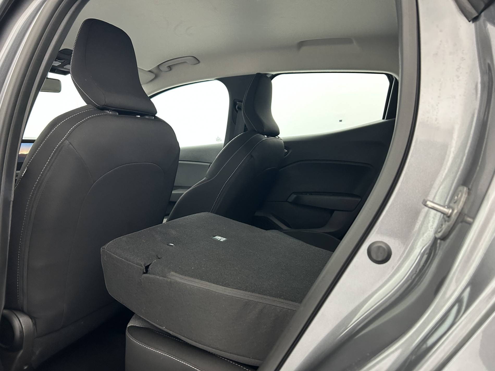 Vente en ligne Renault Clio 5 Clio E-Tech full hybrid 145 ch GSR2 au prix de 19 900 €