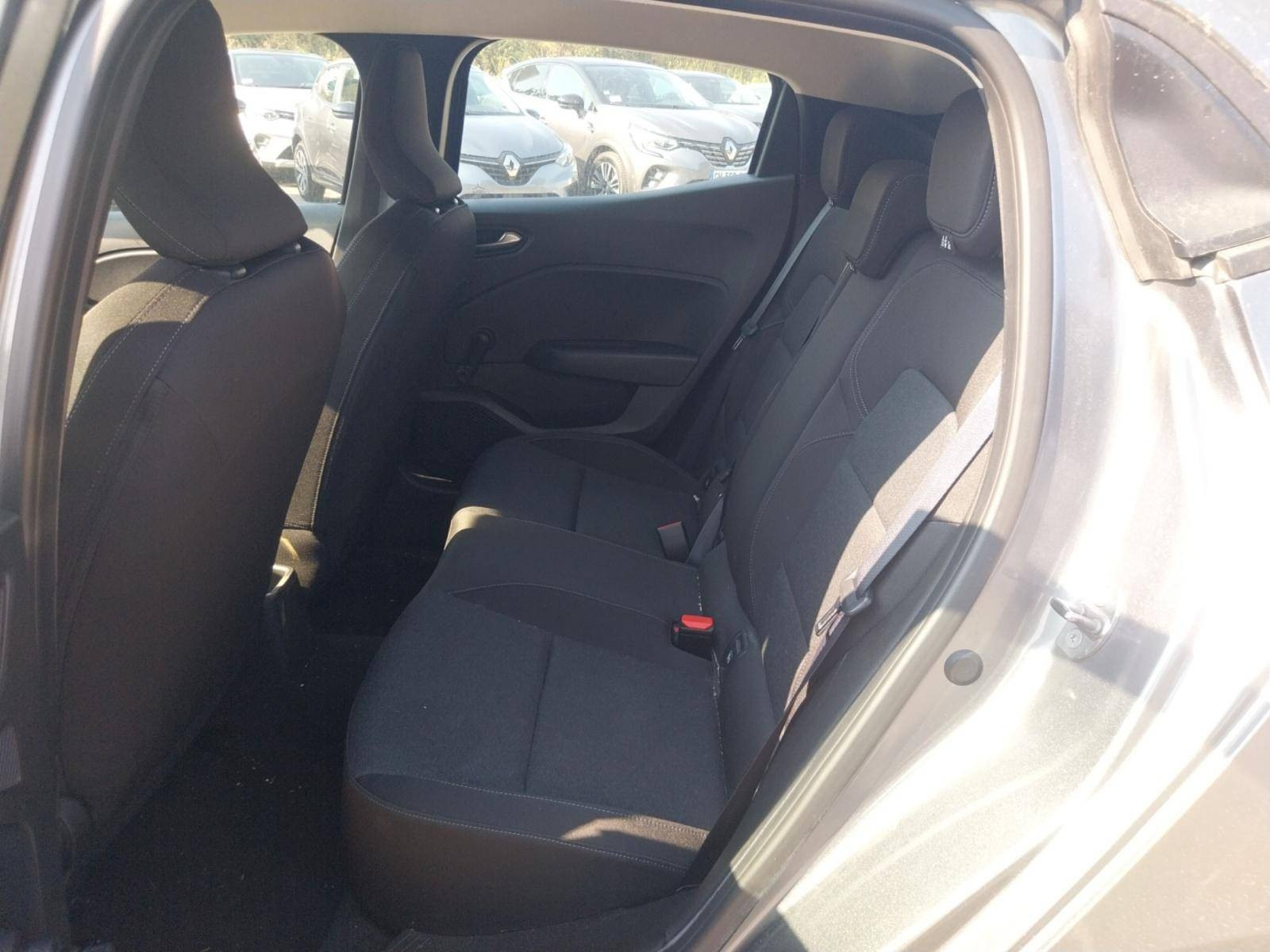 Vente en ligne Renault Clio 5 Clio TCe 90 au prix de 13 200 €
