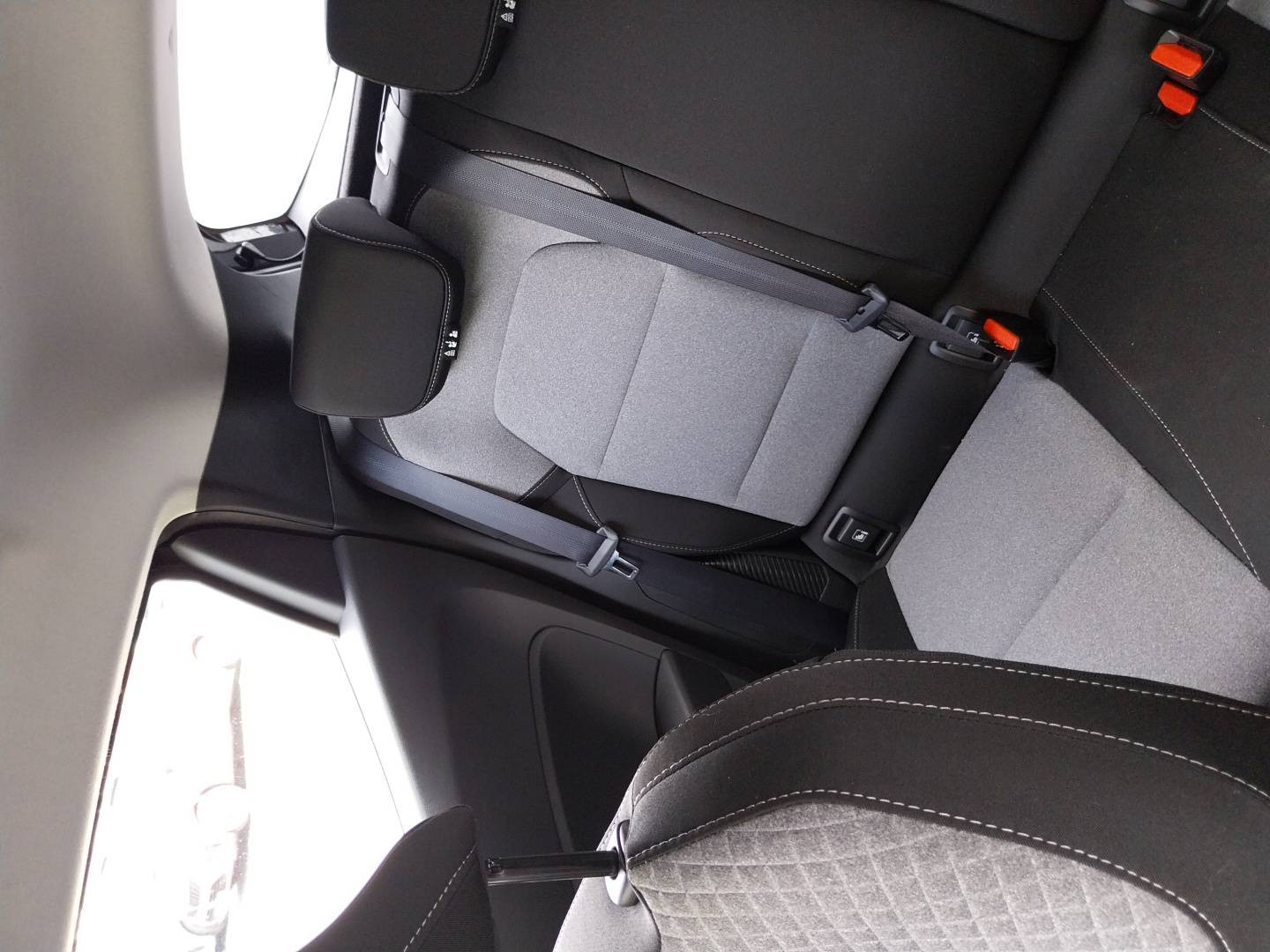 Vente en ligne Renault Clio 5 Clio E-Tech full hybrid 145 au prix de 18 390 €