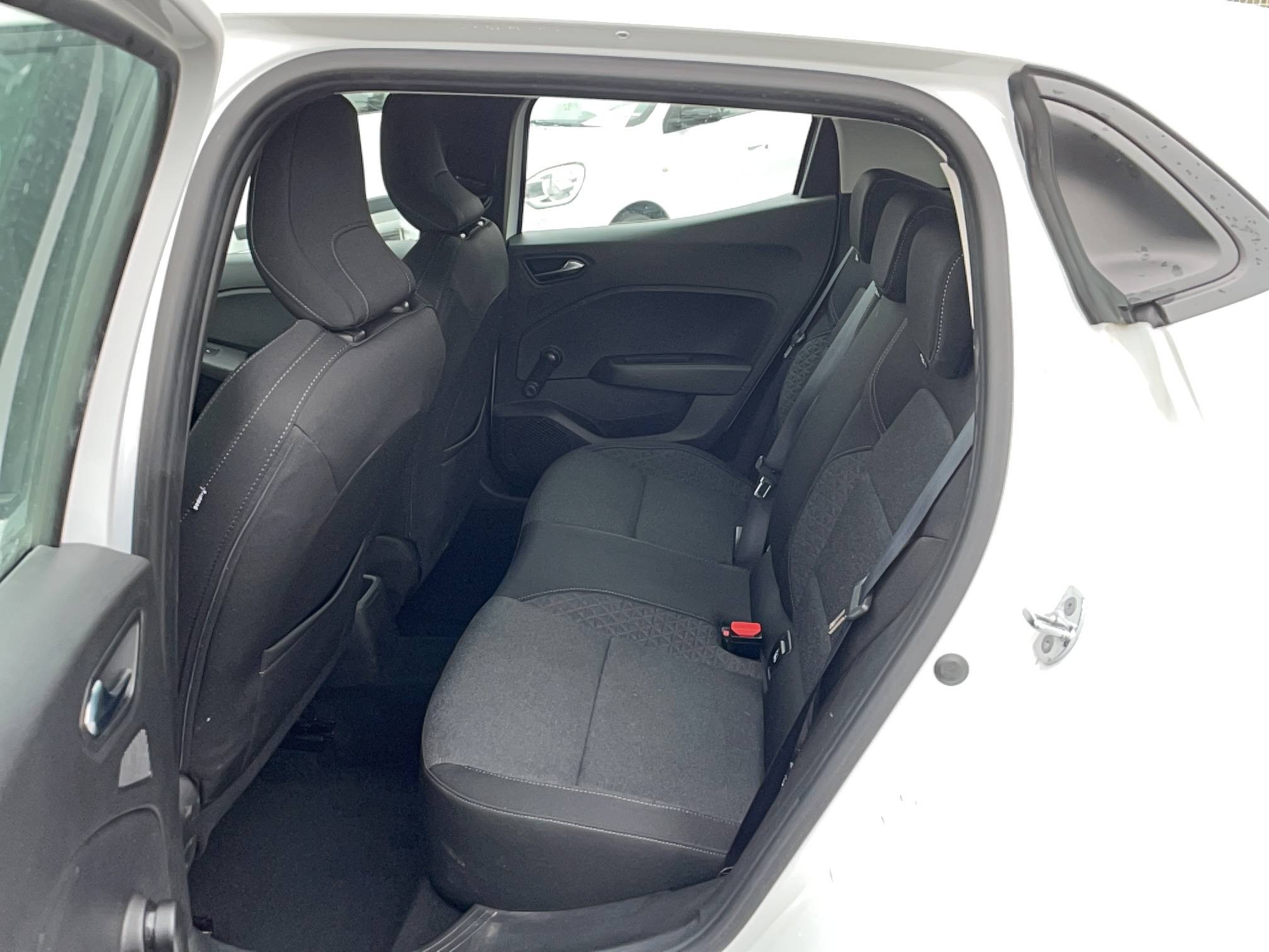 Vente en ligne Renault Clio 5 Clio TCe 90 - 21 au prix de 12 590 €