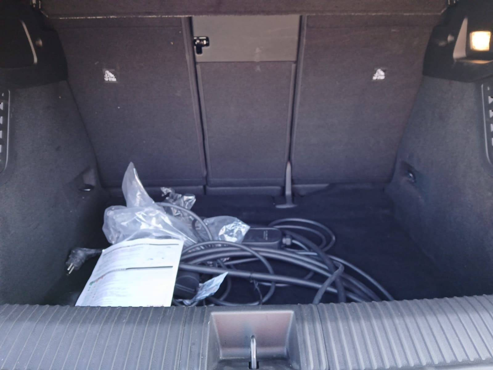 Vente en ligne Renault Scenic E-Tech Scenic E-Tech électrique 220 ch grande autonomie au prix de 38 990 €