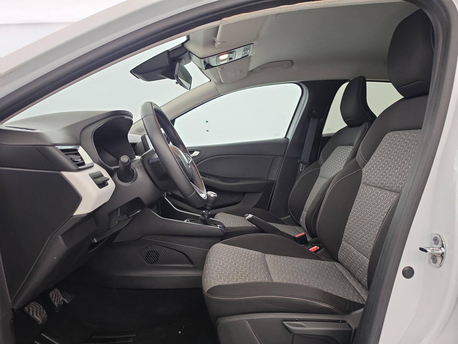 Vente en ligne Renault Clio 5 Clio TCe 90 au prix de 12 490 €